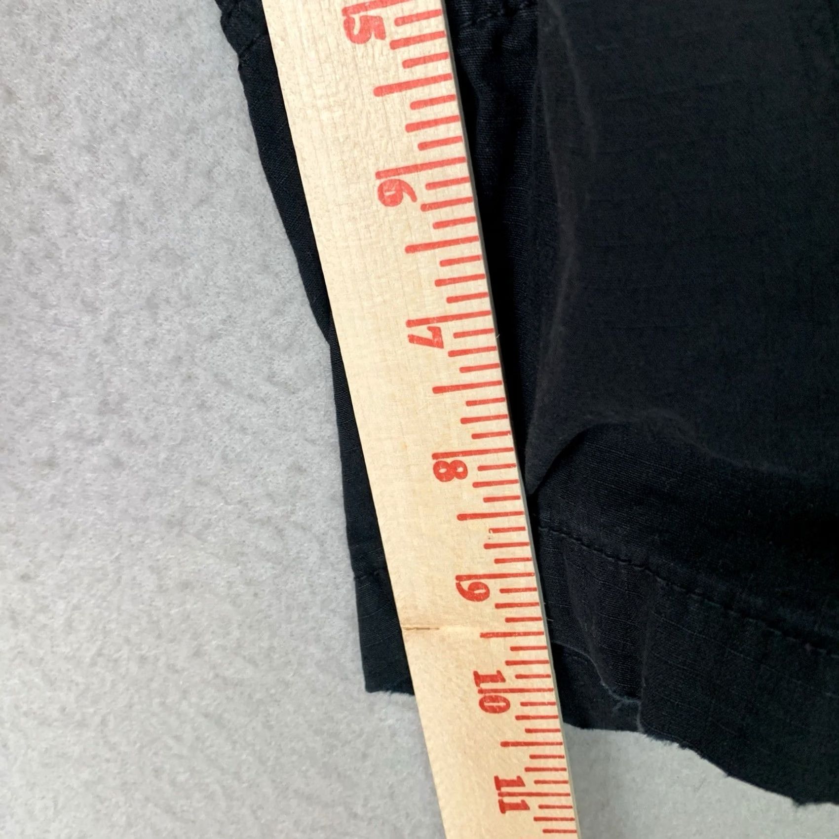 American Eagle Outfitters VINTAGE American Eagle Cargo Shorts Mens 32 Black Next Level Flex Pockets Outdoor Preppy Size US 32 / EU 48 - 5 Thumbnail