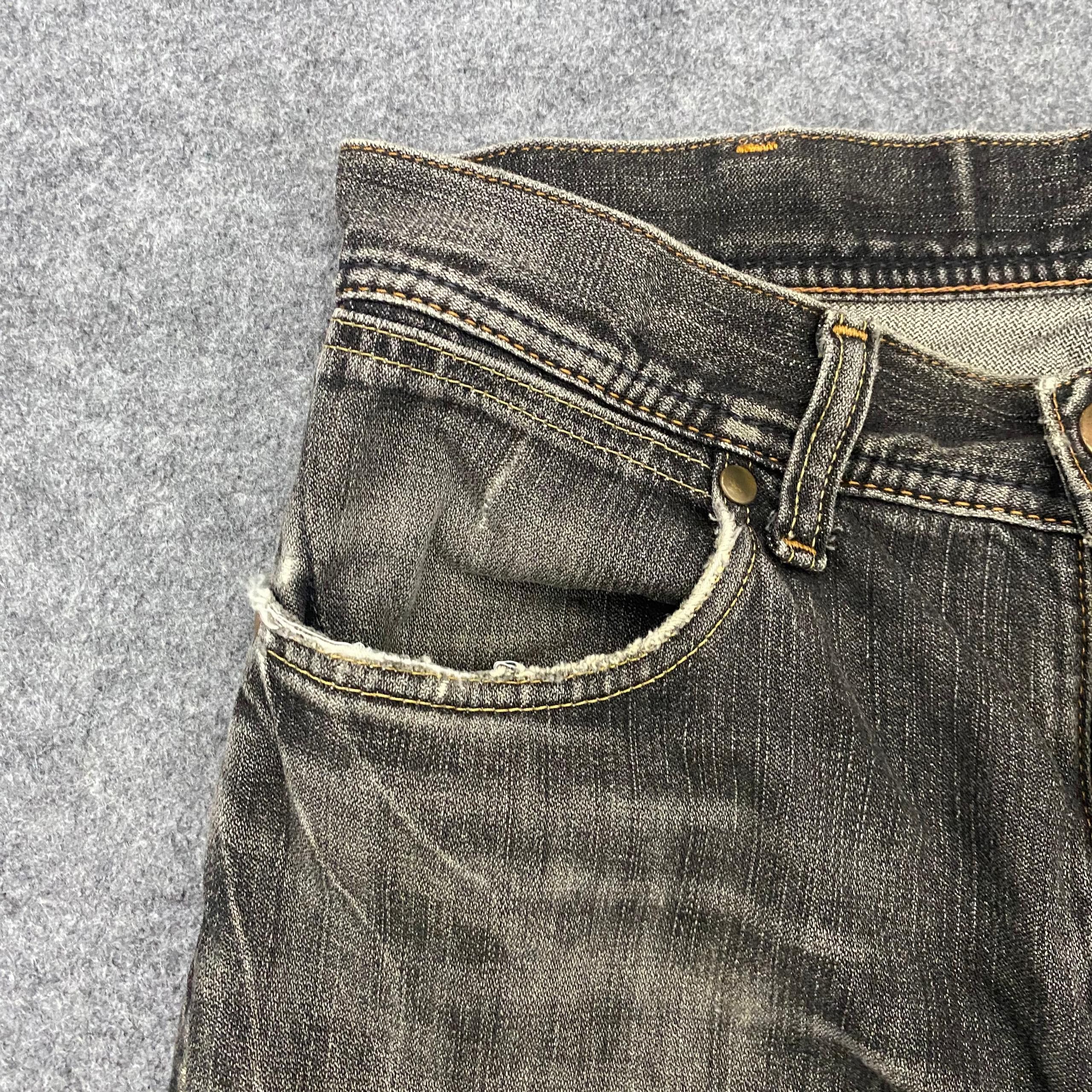 Japanese Brand 💥Best Offer💥Vintage Wrangler Distressed Denim Size US 30 / EU 46 - 11 Thumbnail