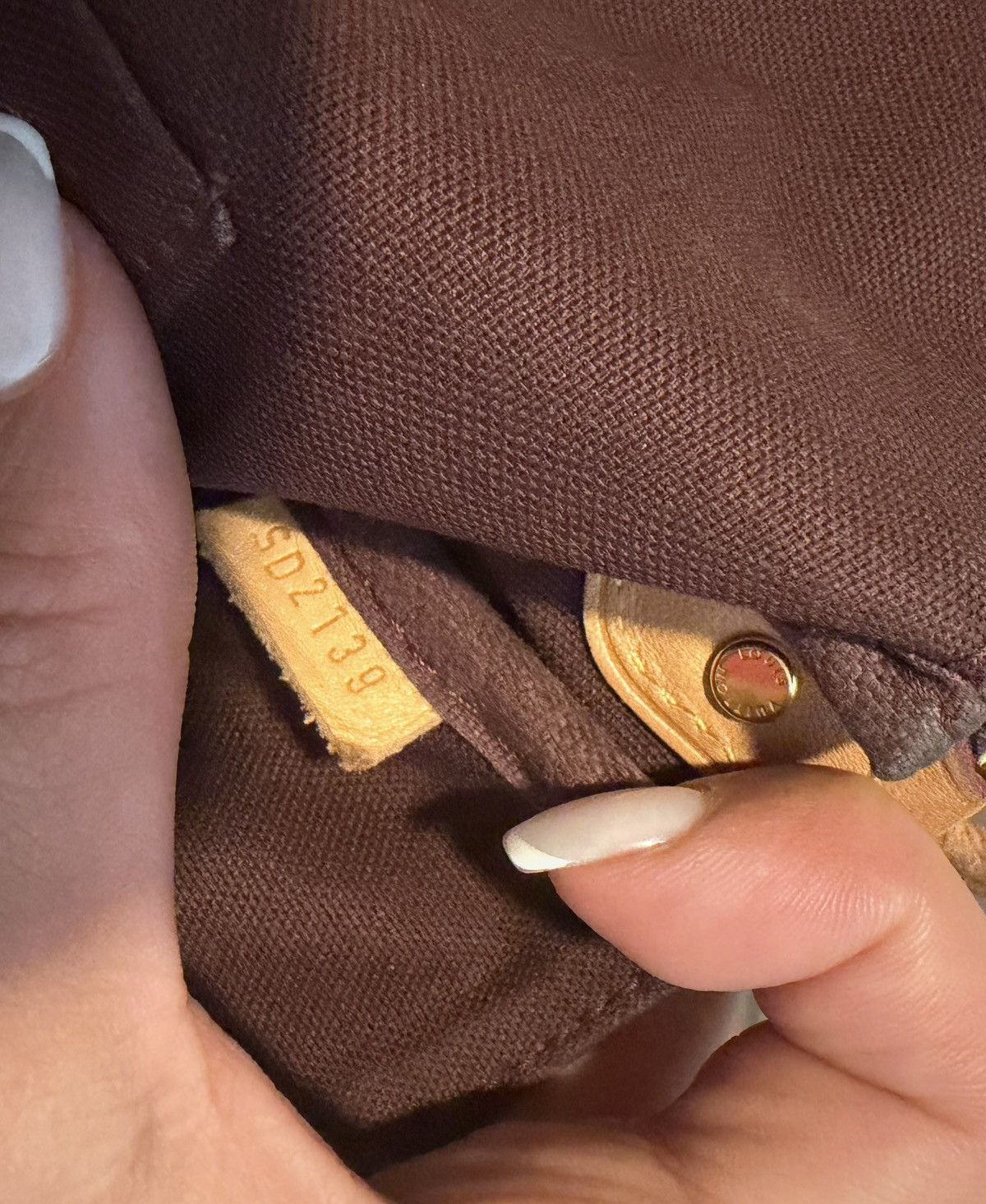 Louis Vuitton Favorite Handbag Monogram Canvas MM Size ONE SIZE - 8 Thumbnail