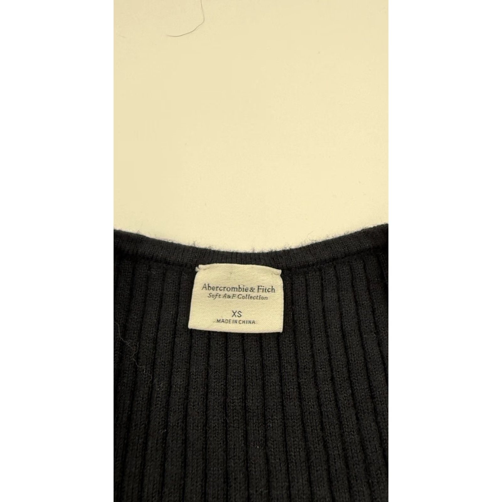 Abercrombie & Fitch Abercrombie & Fitch Sweater Womens XS Black Ribbed Wrap Cropped Long Sleeve Size XS / US 0-2 / IT 36-38 - 3 Thumbnail