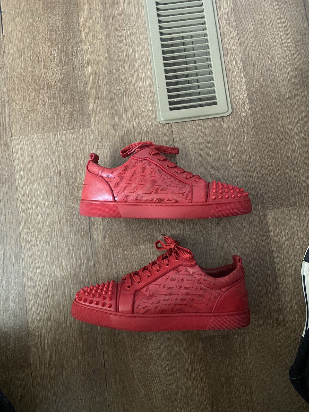 Christian Louboutin Christian Louboutin Louis junior spikes orlato red cl Size US 9 / EU 42 - 3 Thumbnail
