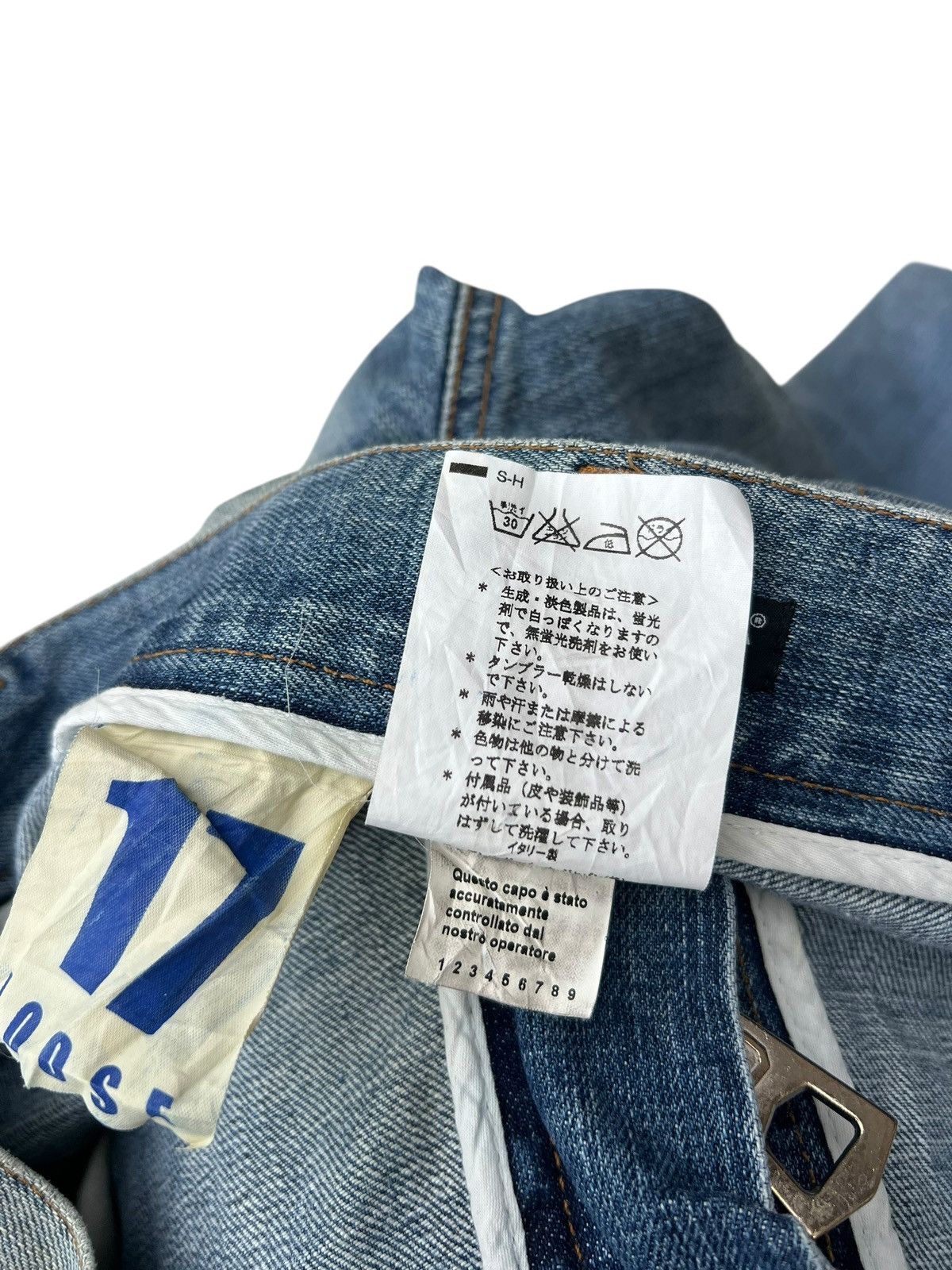 Dolce & Gabbana Vintage Dolce & Gabbana Distress Dirty Mud Denim Loose Jeans Size US 32 / EU 48 - 24 Thumbnail