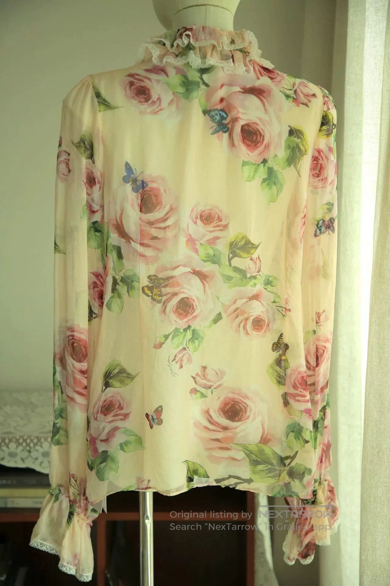 DGK Italian Silk Floral Blouse. Size M / US 6-8 / IT 42-44 - 6 Thumbnail