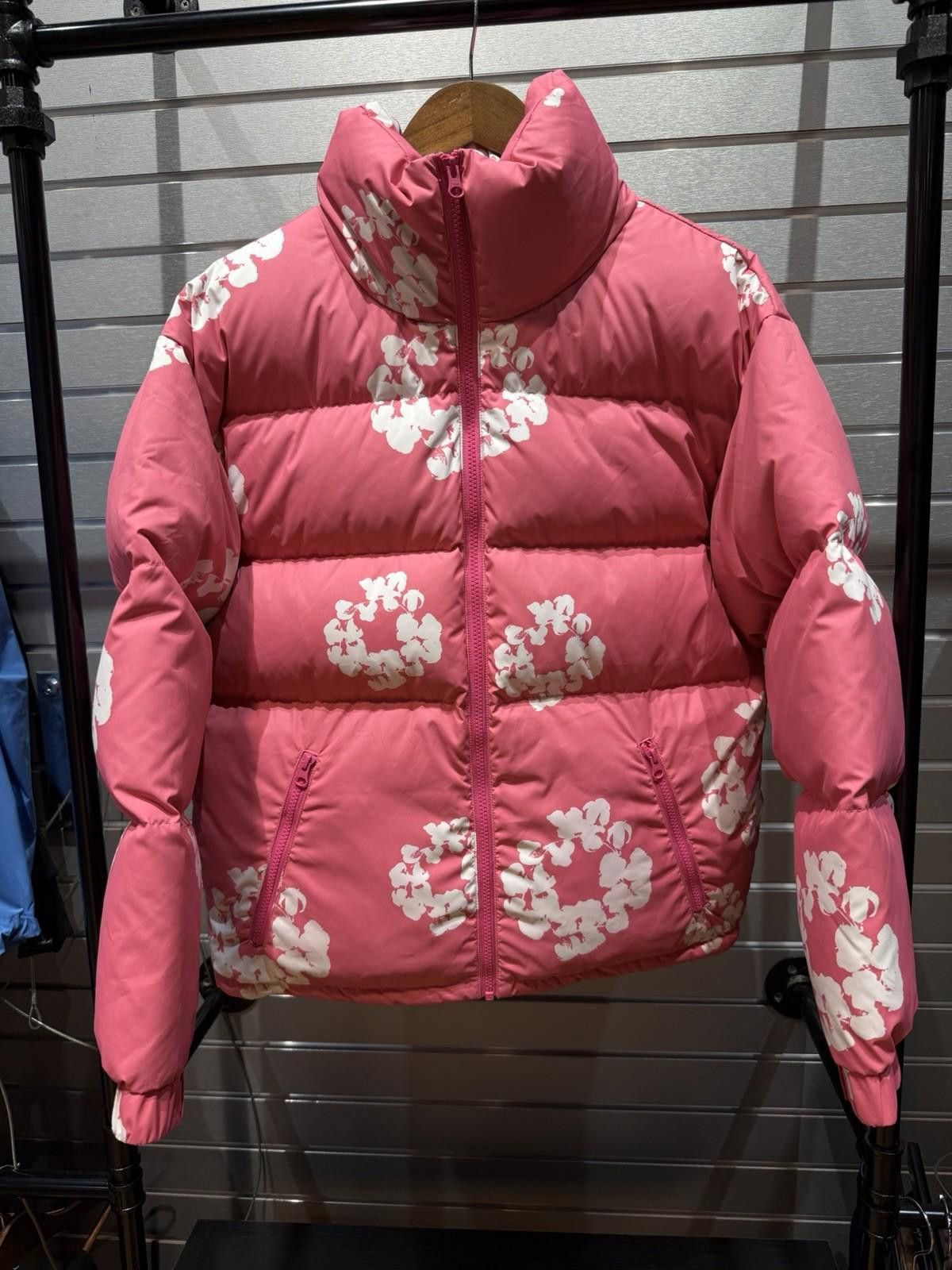DENIM TEARS Small Cotton Wreath Puffer Jacket Denim Tears Coat New Pink Size US S / EU 44-46 / 1 - 2 Thumbnail