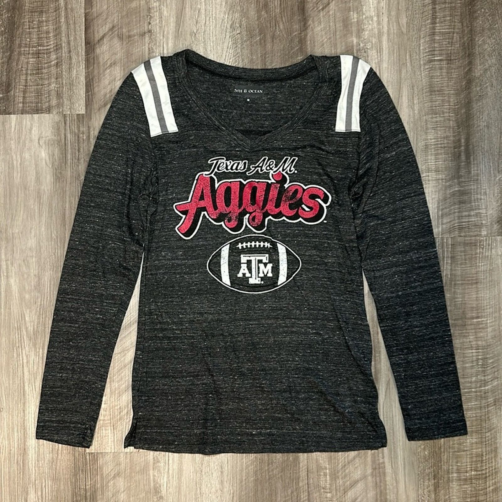 Other Texas A&M Aggies Football 5th & Ocean V-Neck Tee - Medium Size M / US 6-8 / IT 42-44 - 1 Thumbnail