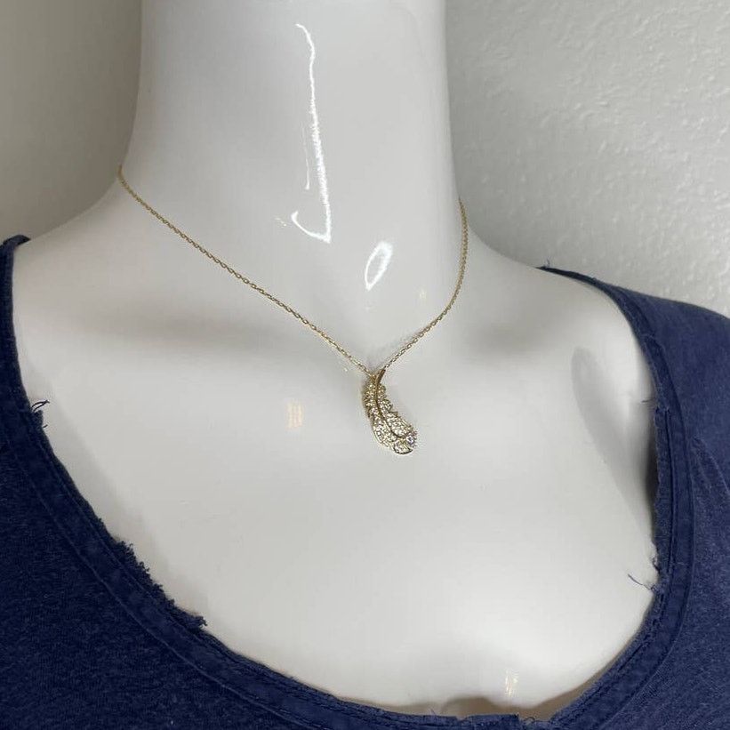 Swarovski Swarovski Nice Crystal Pave Feather Pendant Necklace Size ONE SIZE - 6 Thumbnail