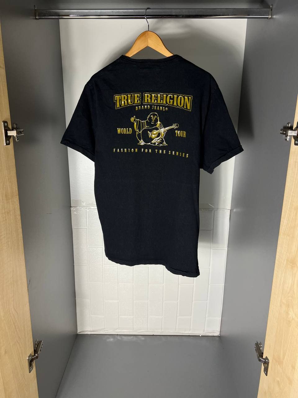 True Religion VINTAGE TRUE RELIGION RETRO DESIGNER T-SHIRT JAPANESE Y2K Size US XL / EU 56 / 4 - 1 Thumbnail