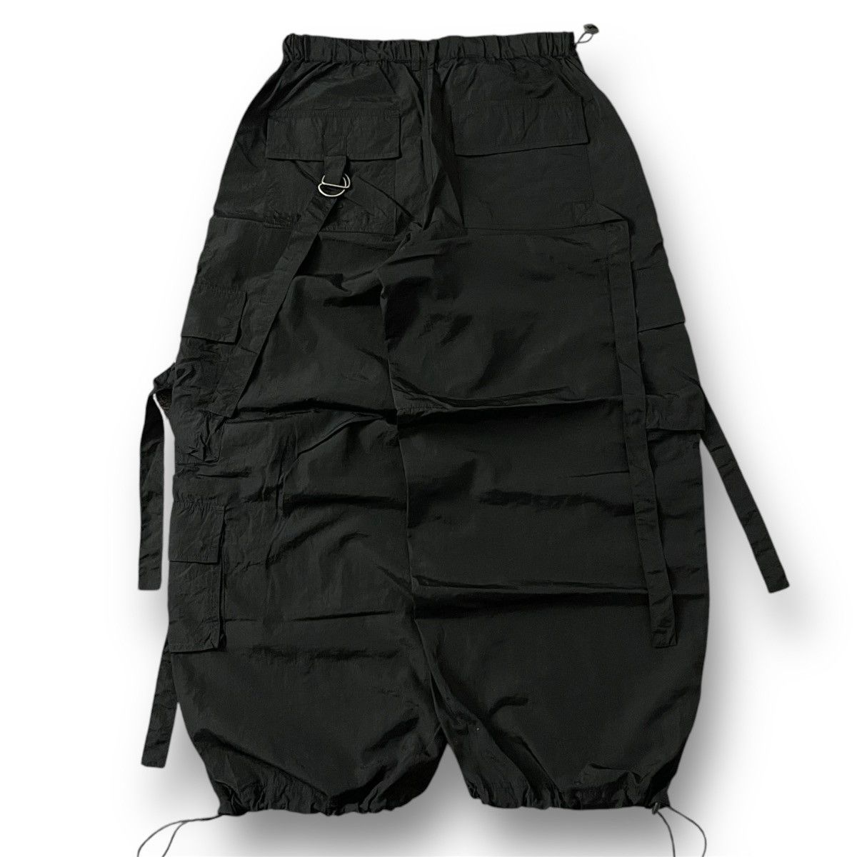 If Six Was Nine × Le Grande Bleu (L.G.B.) WHO.A.U nylon cargo balloon pants Size US 31 - 2 Thumbnail