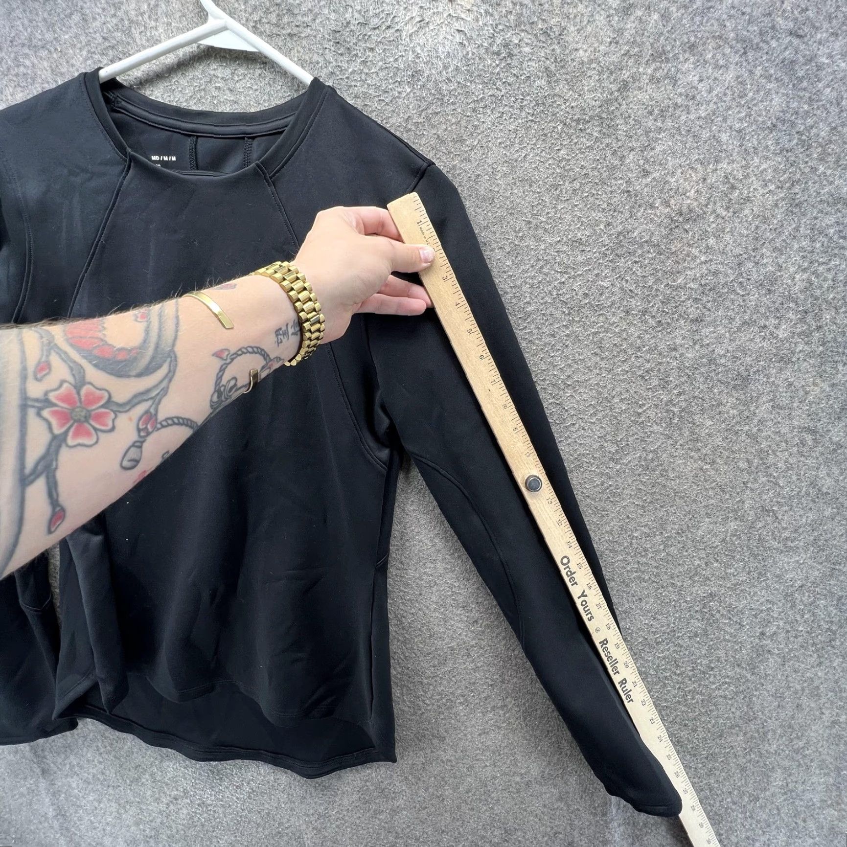 Under Armour Under Armour Shirt Womens Medium Black ColdGear Long Sleeve Athletic Thermal Top Size M / US 6-8 / IT 42-44 - 5 Thumbnail