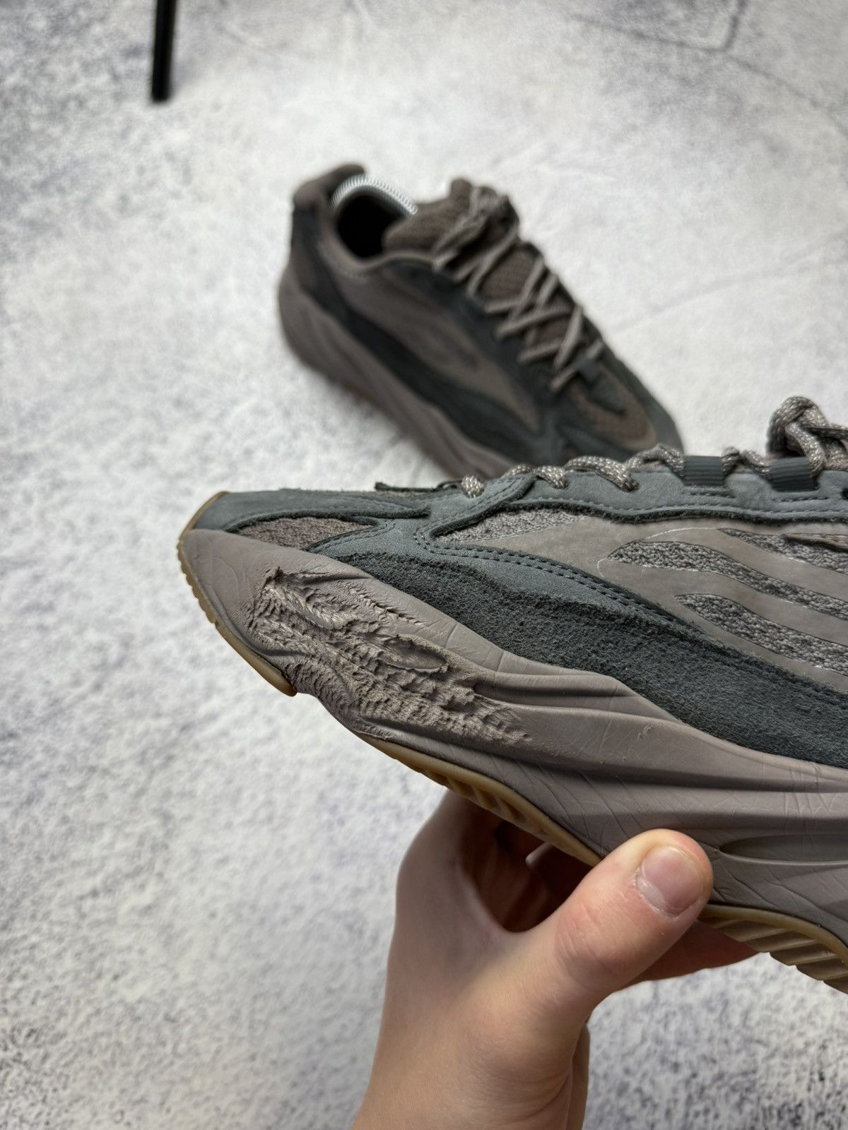 Adidas × Kanye West Adidas Yeezy Boost 700 v2 size 9 Size US 9 / EU 42 - 8 Thumbnail