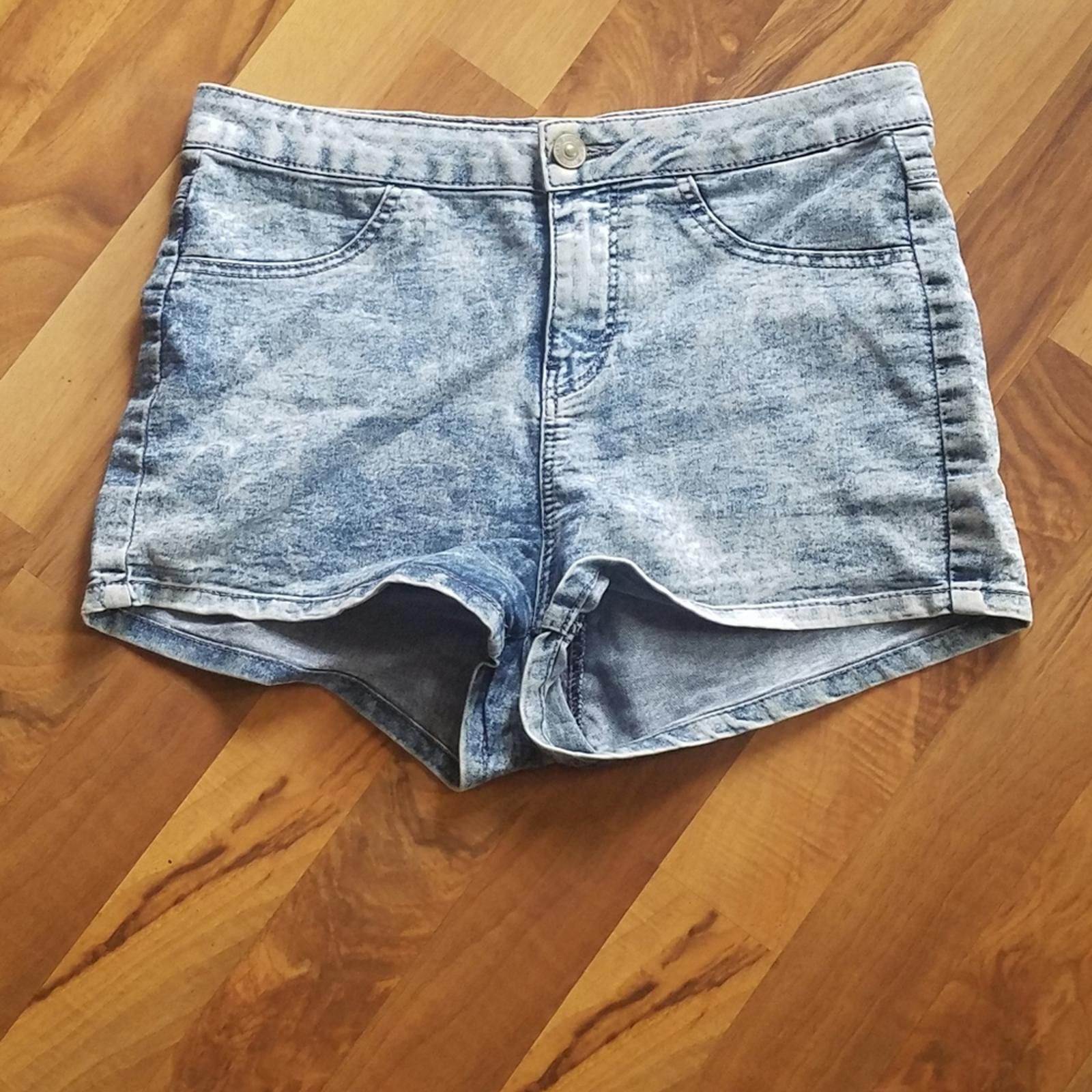 Designer Clockhouse Denim Blue Shorts Size 6 Size 28" / US 6 / IT 42 - 1 Thumbnail
