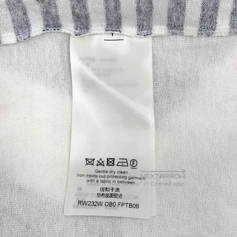 Louis Vuitton Louis Vuitton 23 white logo monogrammed flocked cotton cre Size US M / EU 48-50 / 2 - 7 Thumbnail