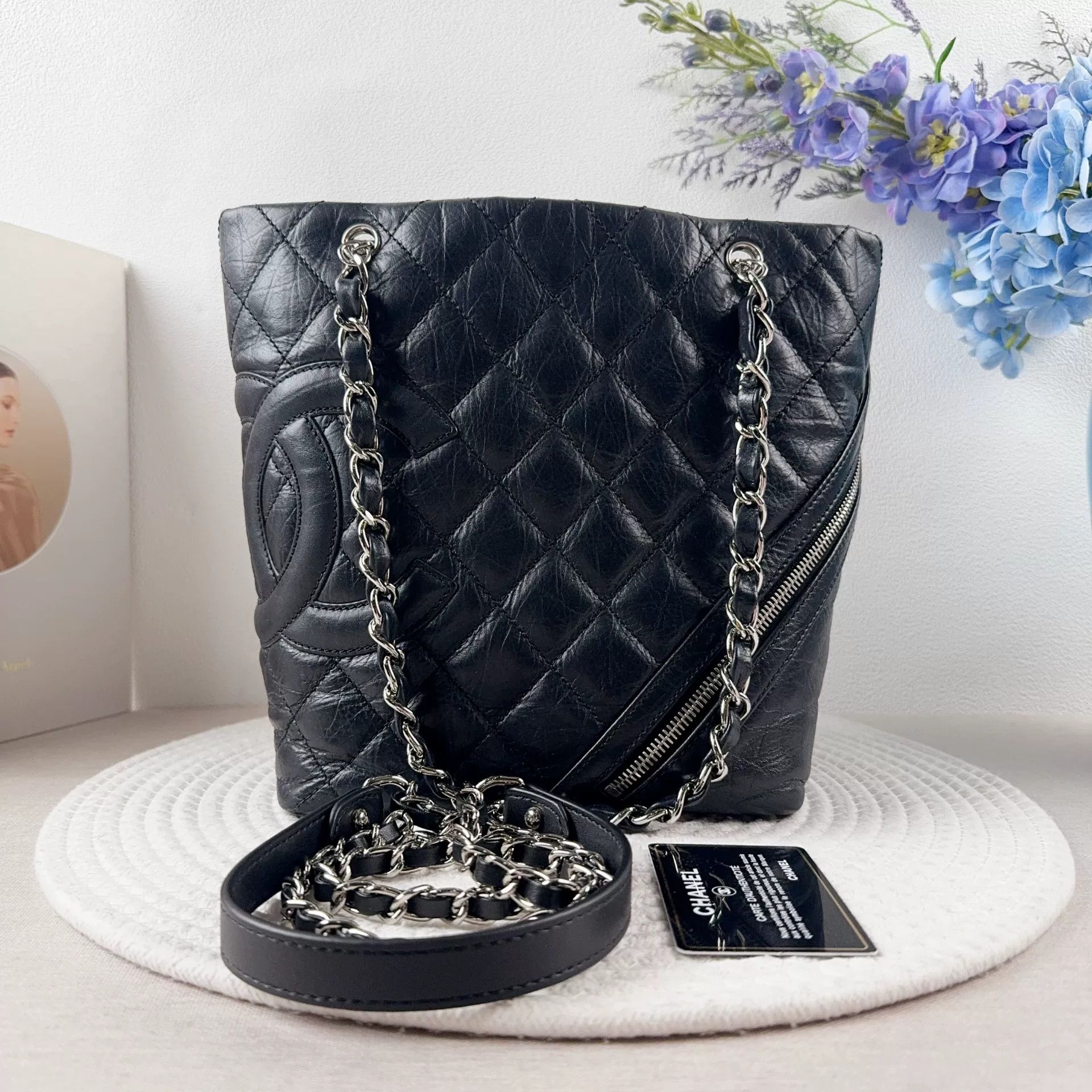 Chanel Pre-loved Bag Very good condition Size ONE SIZE - 1 Thumbnail