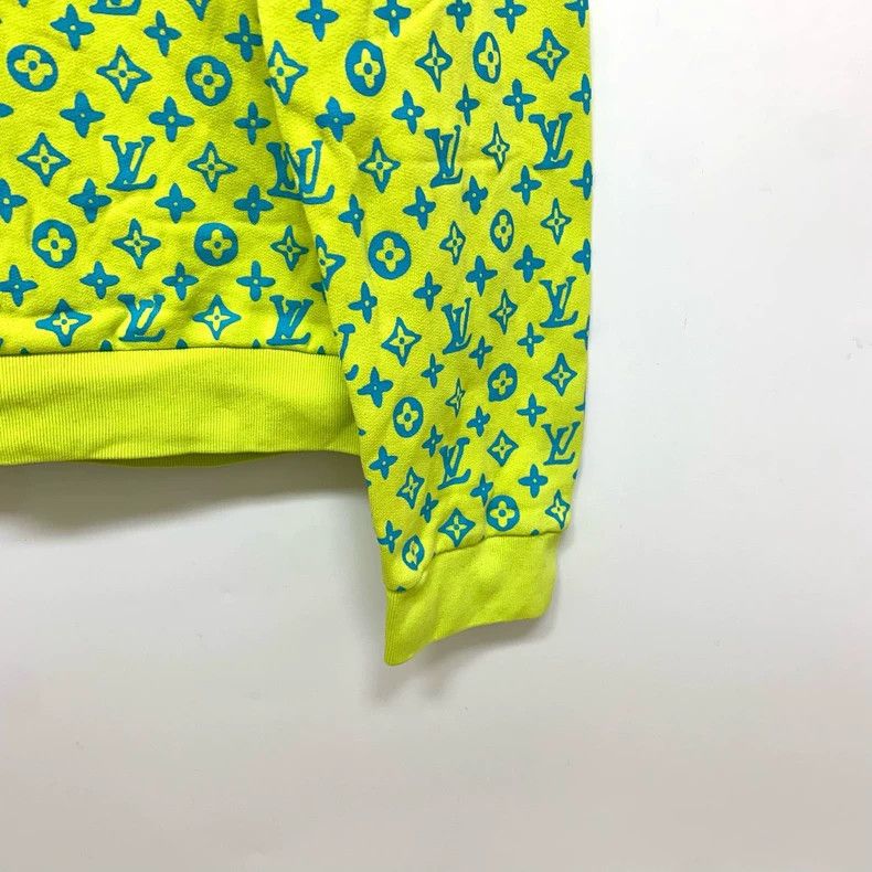 Louis Vuitton Louis Vuitton Fluorescent green printed sweatshirt Size US XXL / EU 58 / 5 - 6 Thumbnail
