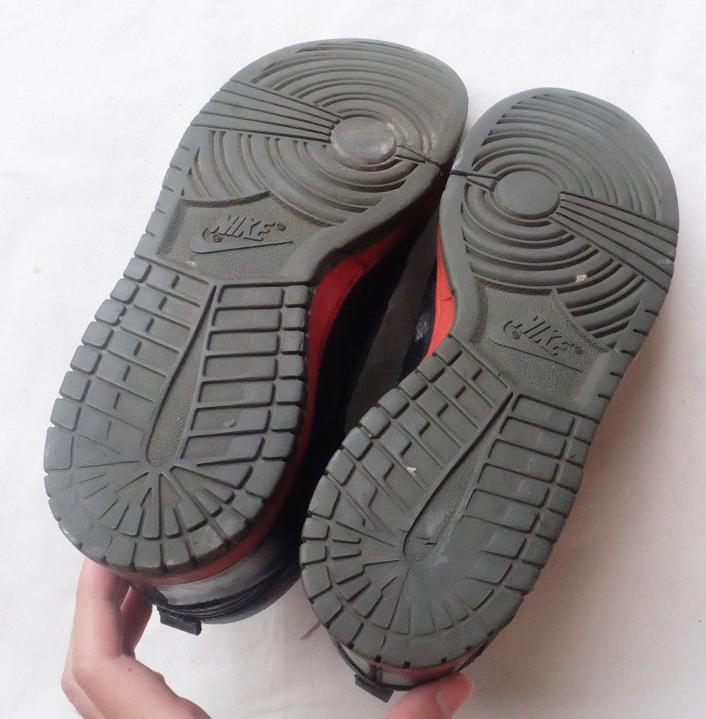 Nike Nike Dunk High - Black/Black/Hot Red Size US 8.5 / EU 41-42 - 8 Thumbnail