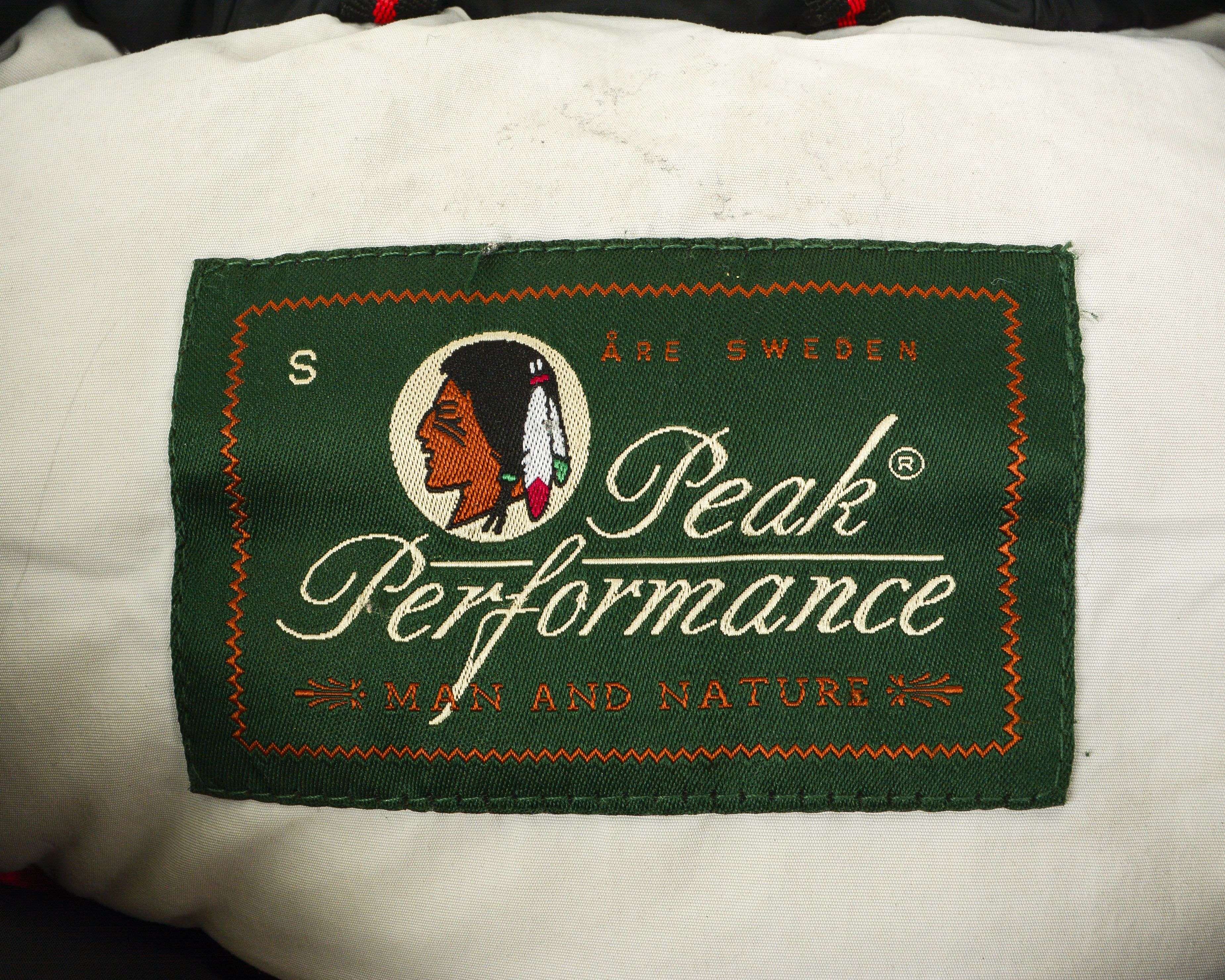 Peak Performance 'S W D Parka' S Goose Down Jacket Padded Coat Puffer Red Size S / US 4 / IT 40 - 8 Thumbnail