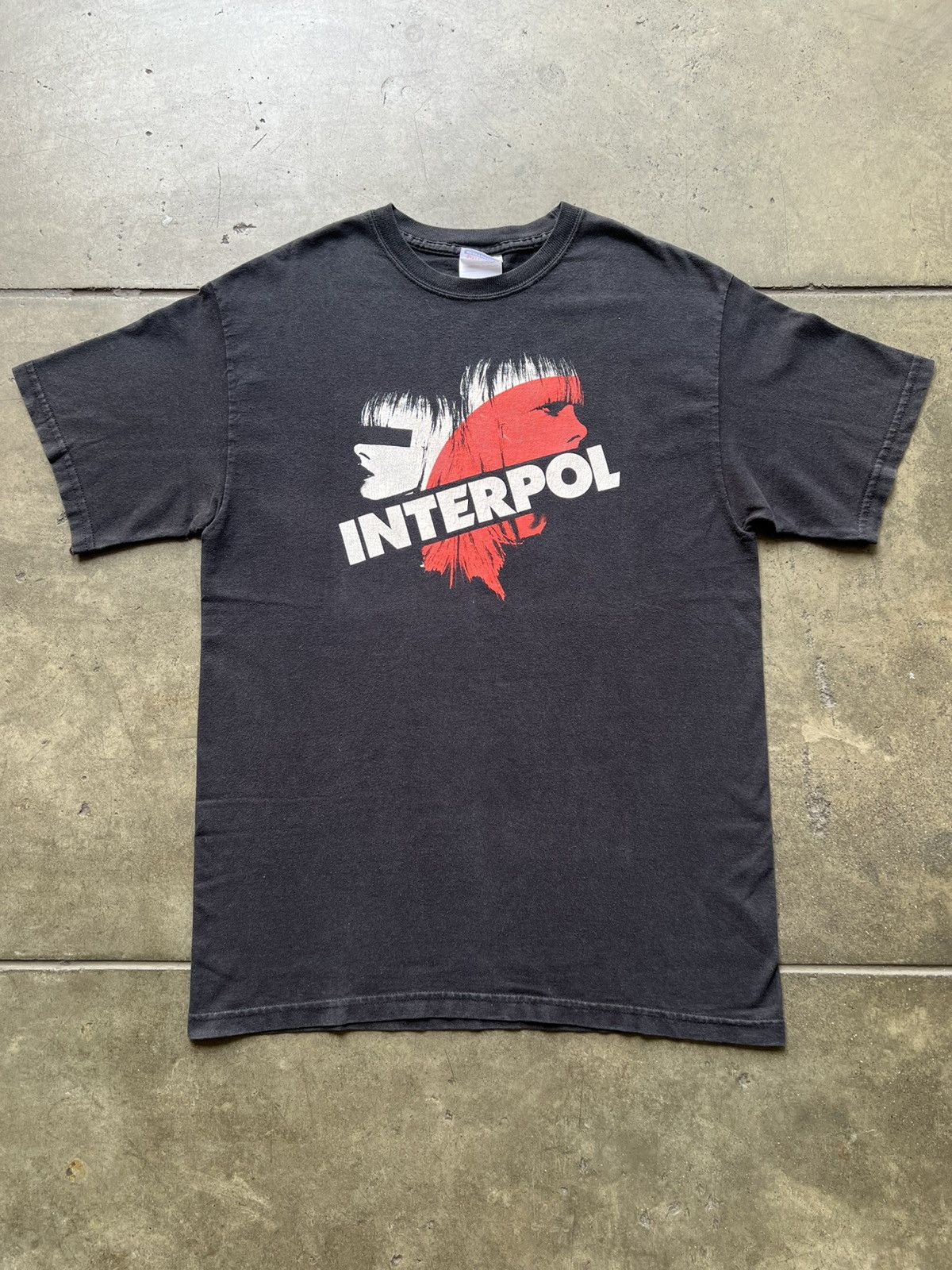 Band Tees VTG ‘00s Y2K Interpol Band Tee Shirt Tour Concert Strokes Size US M / EU 48-50 / 2 - 2 Thumbnail