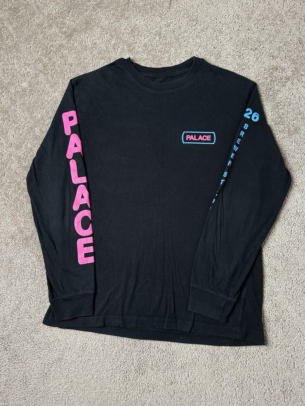 Palace Mens Long Sleeve 2015 PALACE SKATEBOARDS FLINTSTONE, Size L Size US L / EU 52-54 / 3 - 2 Thumbnail