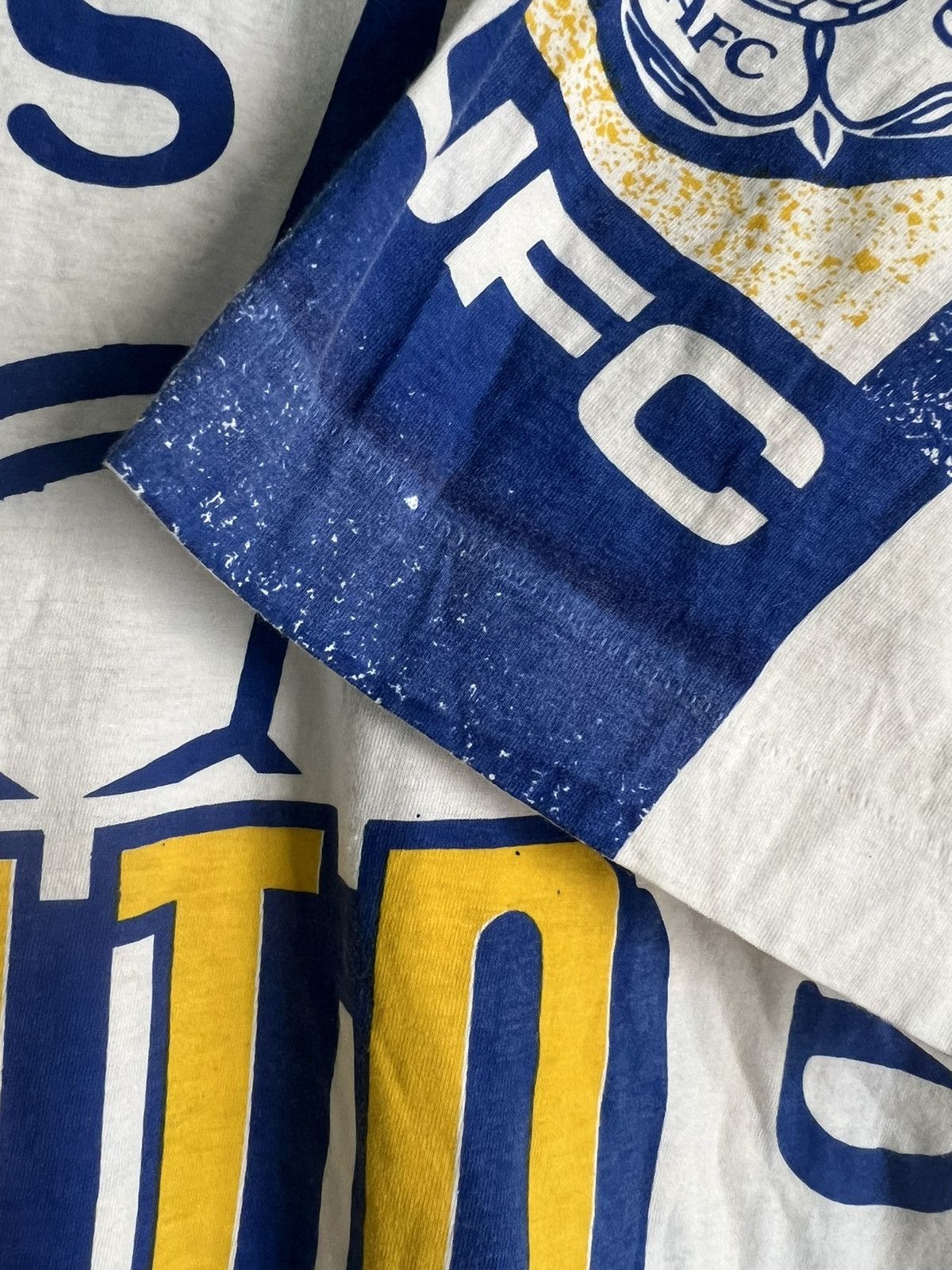 Vintage Vintage 1990 Leeds UNTD T-Shirt Size US L / EU 52-54 / 3 - 4 Thumbnail