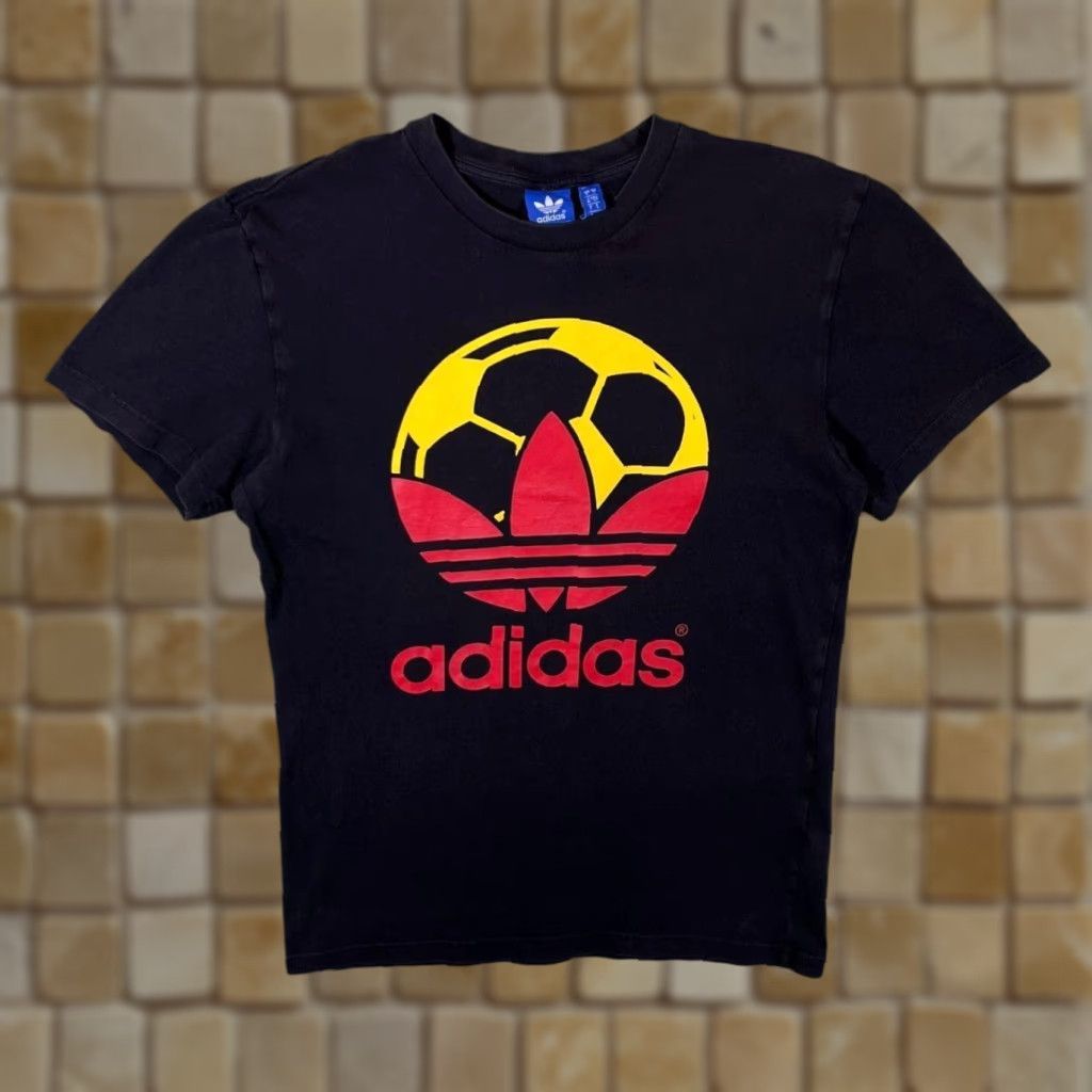Adidas Adidas Soccer Football Logo Spellout Graphic Black T-Shirt Small Mens Short Sleeve Round Neck Cotton Shirt Regular Fit Size US S / EU 44-46 / 1 - 1 Thumbnail