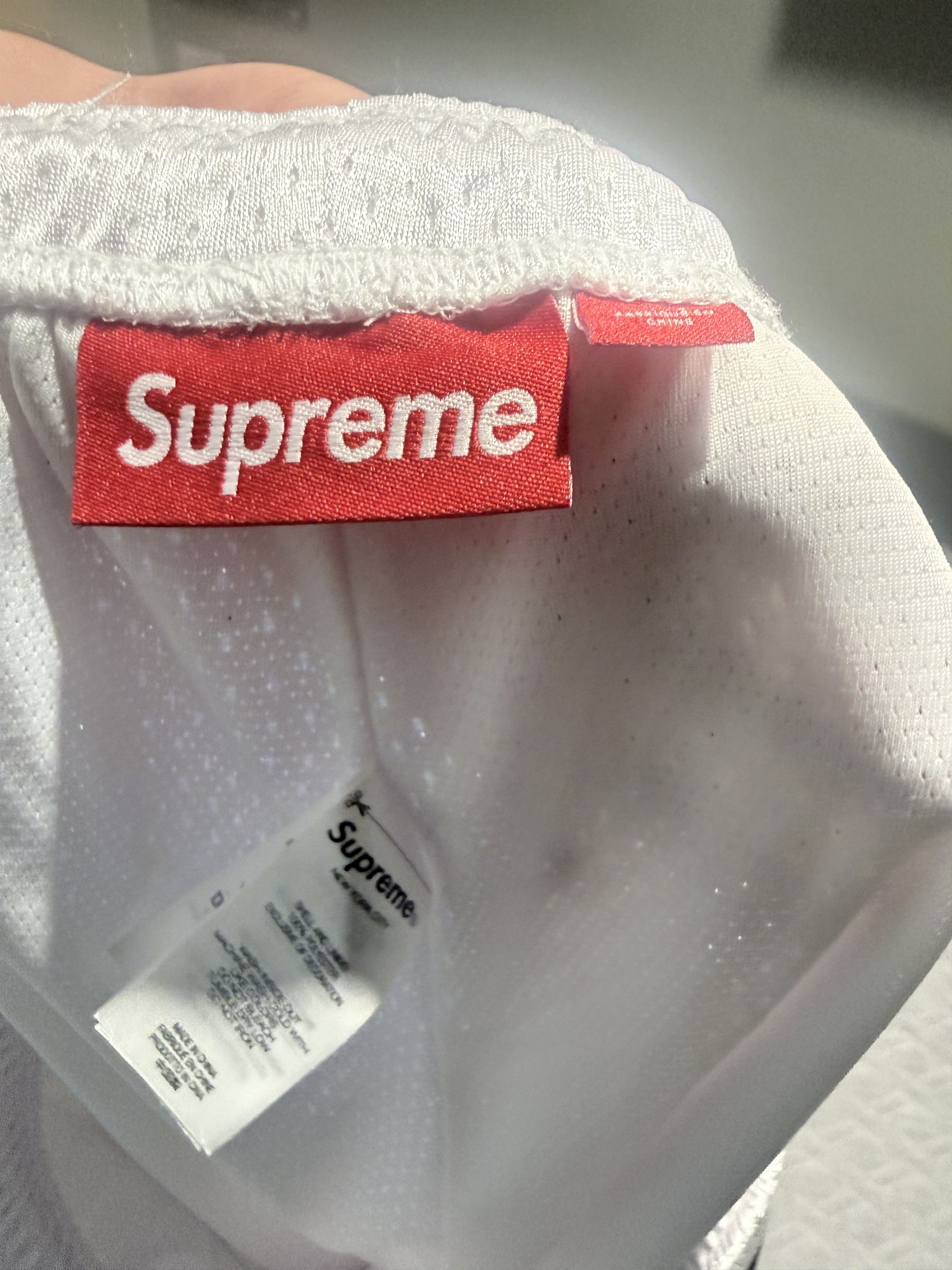 Supreme Supreme NY Script Mesh Basketball Shorts White Gold Size M Size US 32 / EU 48 - 5 Thumbnail