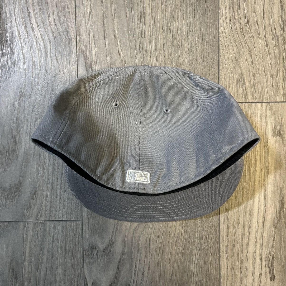 New Era New York Yankees Fitted (Gray) Size ONE SIZE - 2 Thumbnail