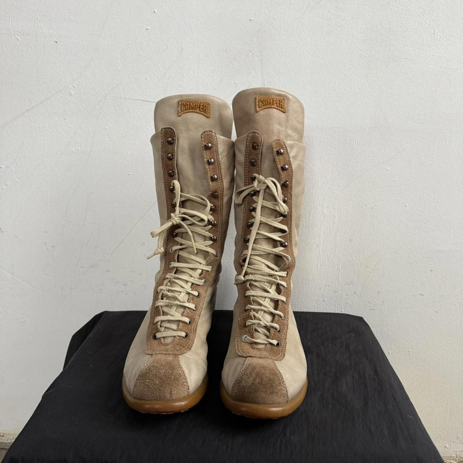 Vintage Camper Pelotas Cream Leather Lace Up Boots in Beige, Women's (Size 4) — image 3 of 6