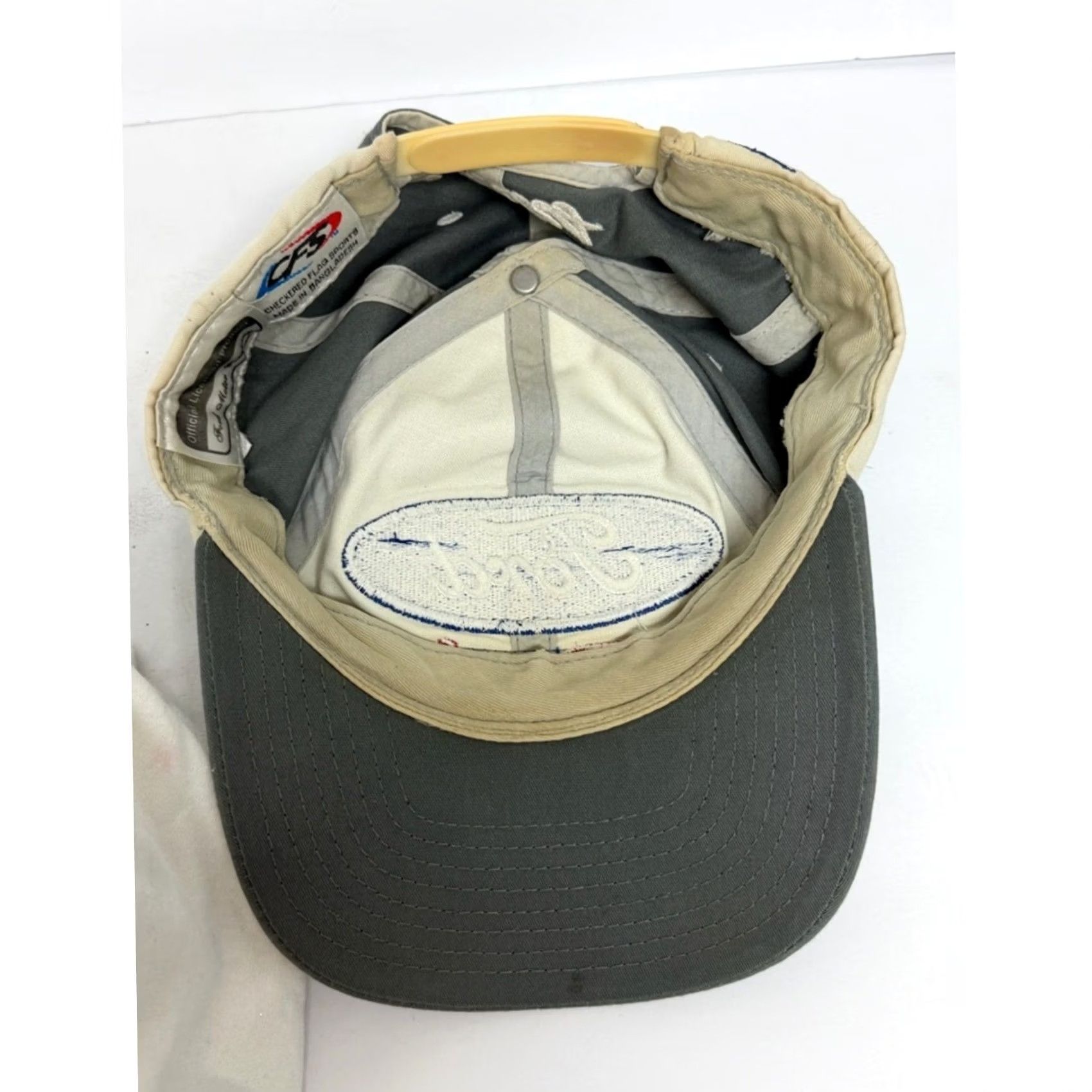 Ford VINTAGE Ford Racing Snapback Hat Taurus Nascar Checkered Flag Hat Mens One Size Silver Baseball Cap Hat Size ONE SIZE - 5 Thumbnail