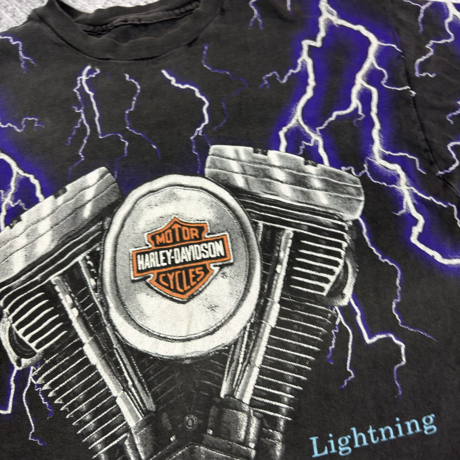 Harley Davidson VTG Harley-Davidson AOP Thunder & Lightning T-Shirt Size US M / EU 48-50 / 2 - 4 Thumbnail