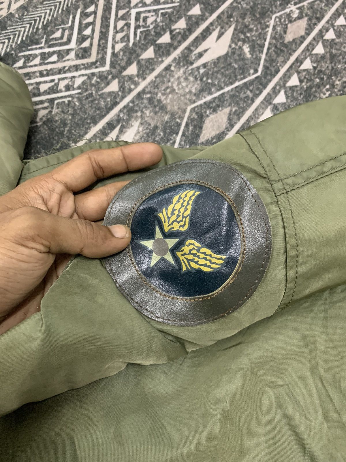 Avirex 80s AVIREX MA-1 7 PATCHES BOMBER JACKET RARE DISTRESSED Size US M / EU 48-50 / 2 - 16 Thumbnail