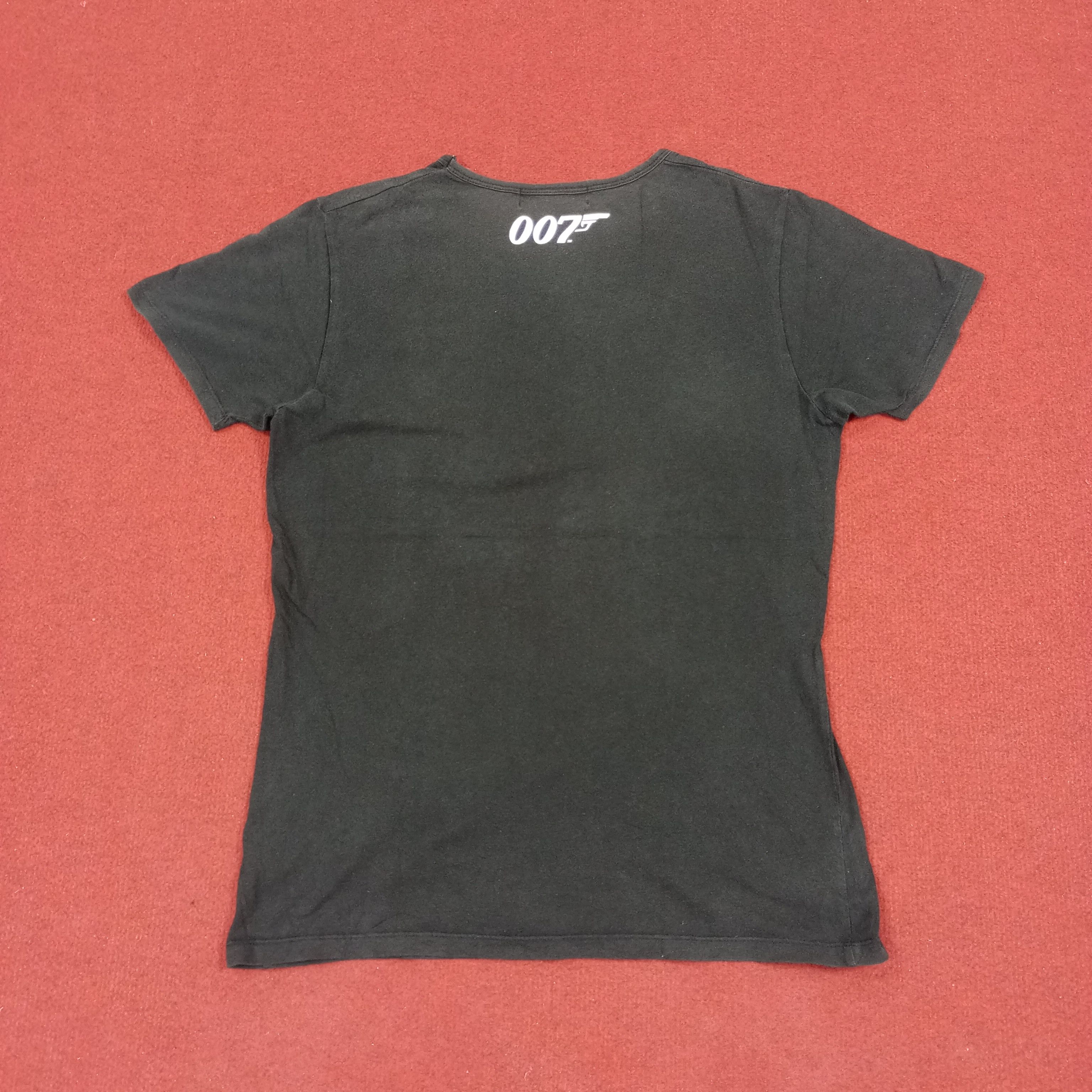 Vintage James Bond 007 Movie Streetwear Style Tshirt Size US S / EU 44-46 / 1 - 3 Thumbnail