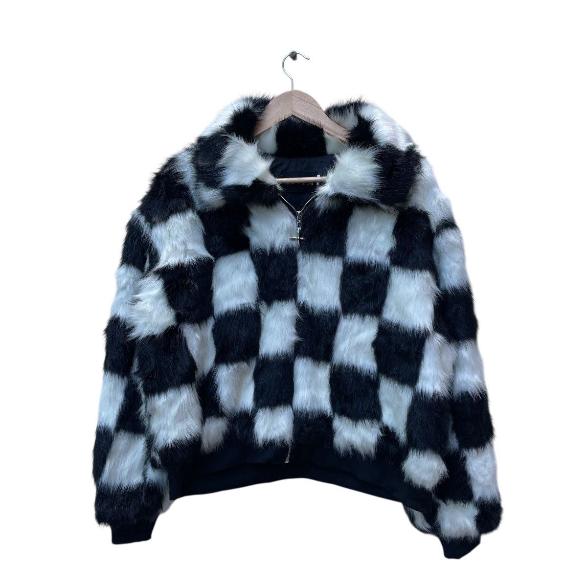 MR & MRS ITALY × Sagafurs × Vintage 💥Vintage CBVFM Faux Fur Black And White Checked Jacket Size M / US 6-8 / IT 42-44 - 1 Thumbnail