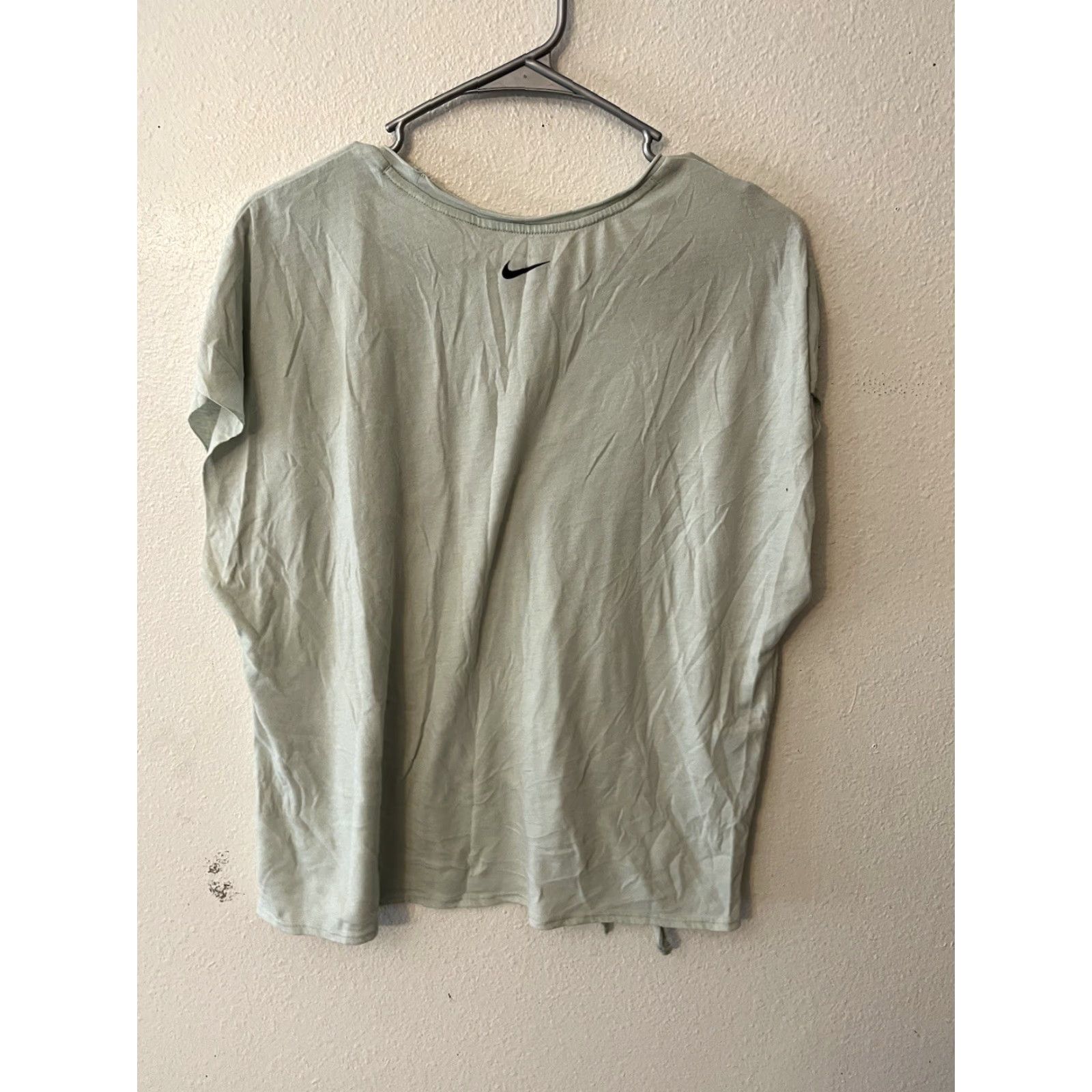 Nike Nike Dri Fit Women's T-Shirt Gray Large Size L Shirt Womens Nike Dri-Fit Gray T Shirt L Women’s Size L / US 10 / IT 46 - 3 Thumbnail