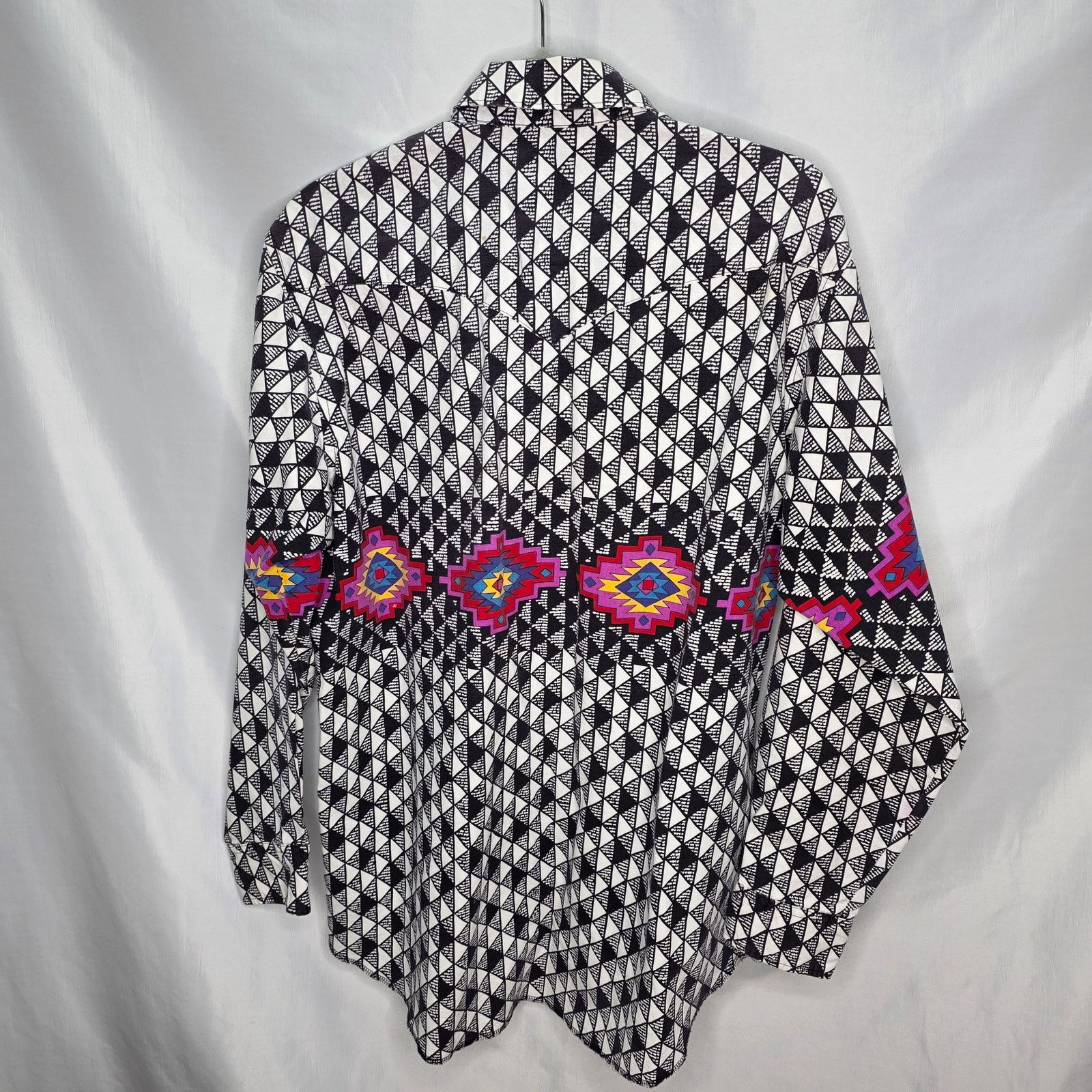 Wrangler Vintage Wrangler Cowboy Cut Black & White Aztec Shirt Size US M / EU 48-50 / 2 - 10 Thumbnail