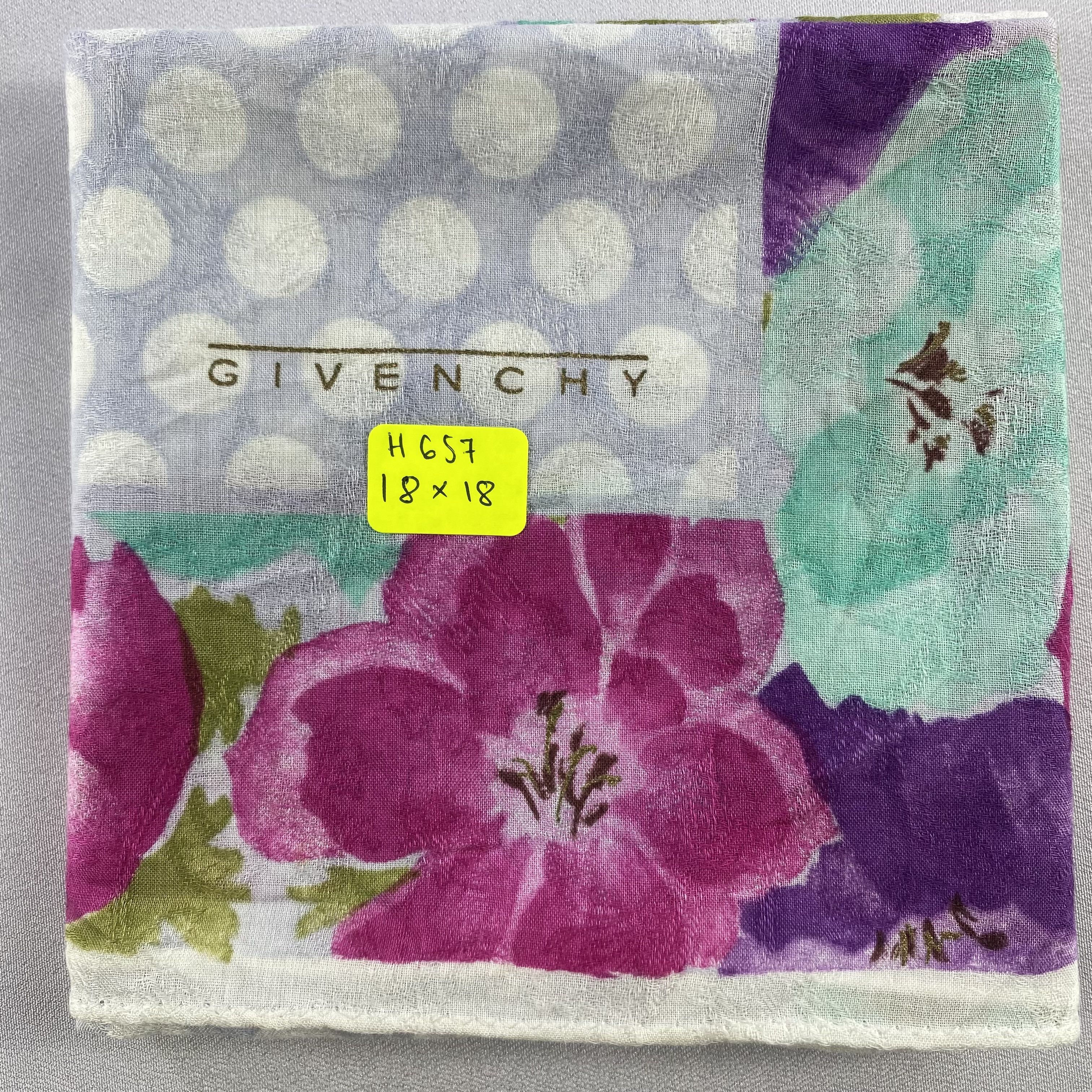 Vintage Givenchy Bandana/ Handkerchief / Neckerchief Size ONE SIZE - 6 Thumbnail