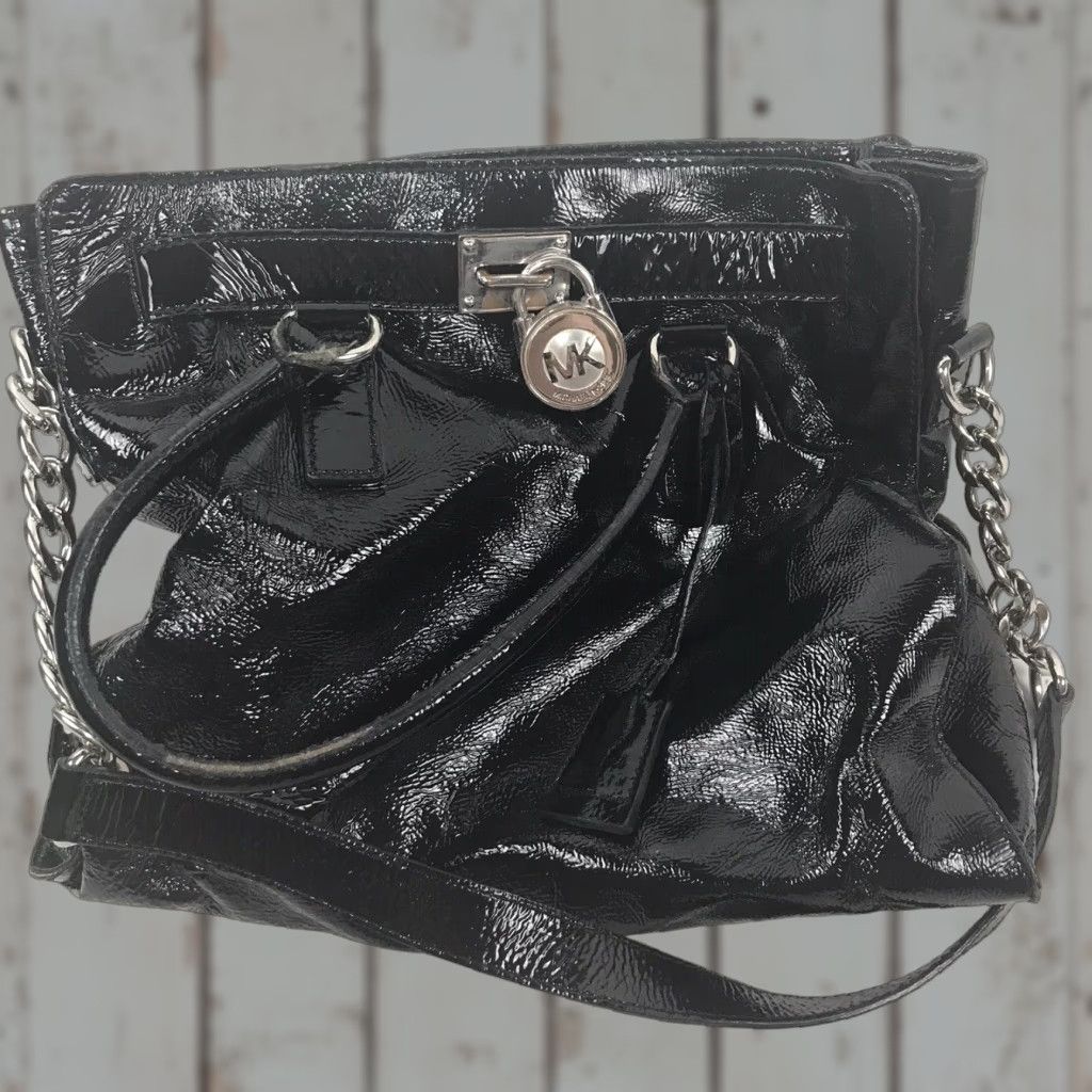 Michael Kors VINTAGE Michael Kors Black Leather Shoulder Bag Large Women 13x12in Designer Crossbody Size ONE SIZE - 1 Thumbnail