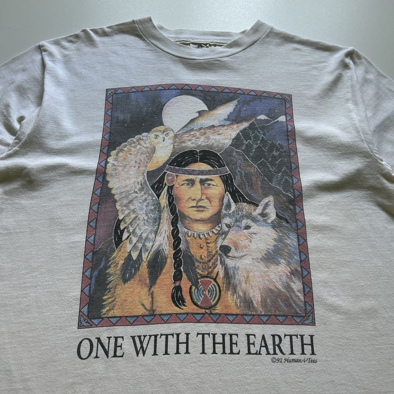 Vintage Vintage 90s Native American Wolf T Shirt Large Earth Art Size US L / EU 52-54 / 3 - 2 Thumbnail