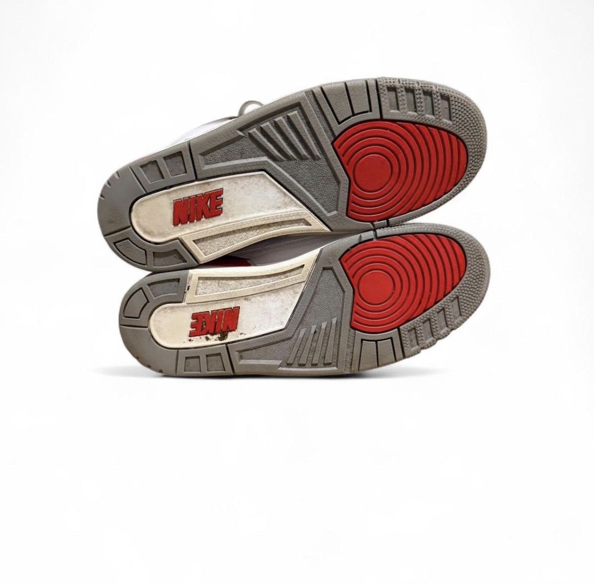 Jordan Brand Jordan 3 “Fire Red” Size US 10 / EU 43 - 6 Thumbnail