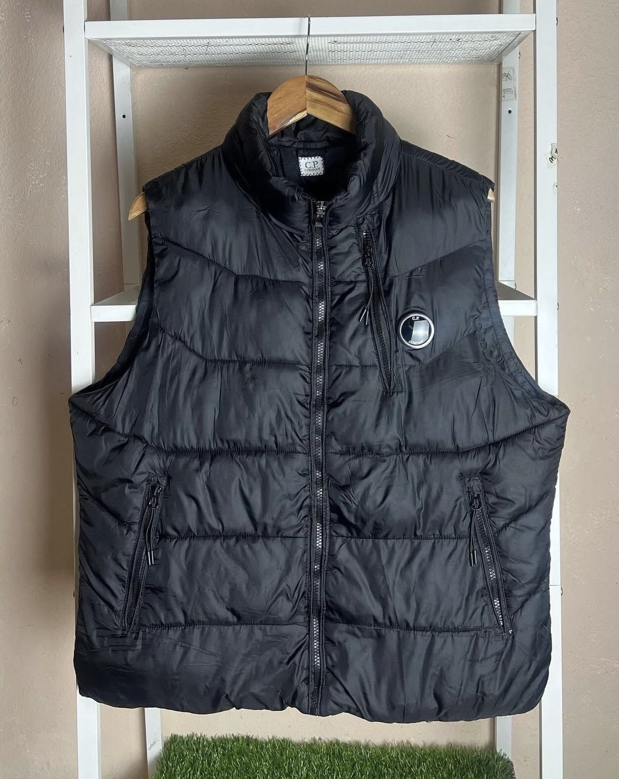 C.P. Company A11 Rare - C.P. Company Vest Puffer Jacket Size US XL / EU 56 / 4 - 1 Thumbnail