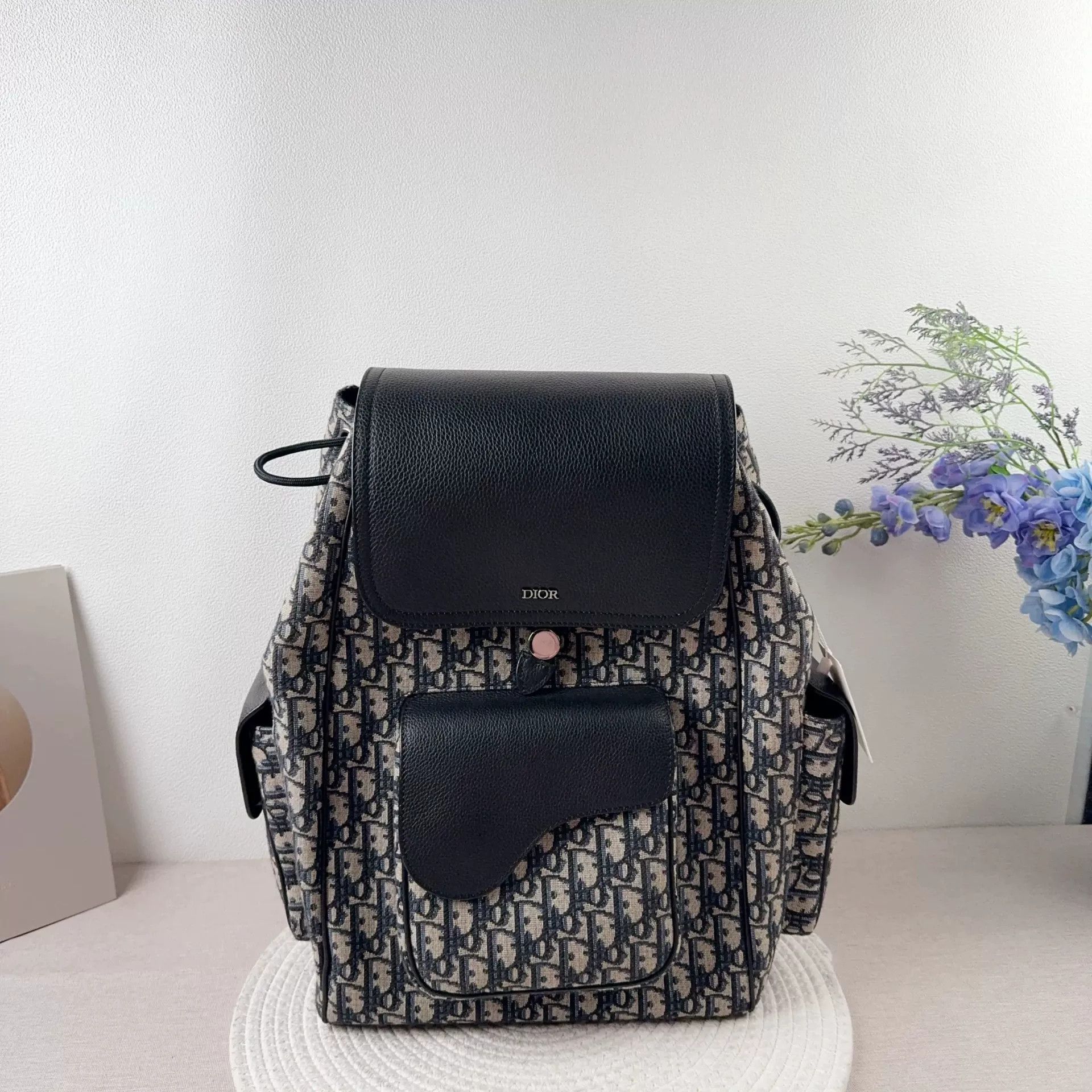 Dior Pre-loved Bag Very good condition Size ONE SIZE - 1 Thumbnail