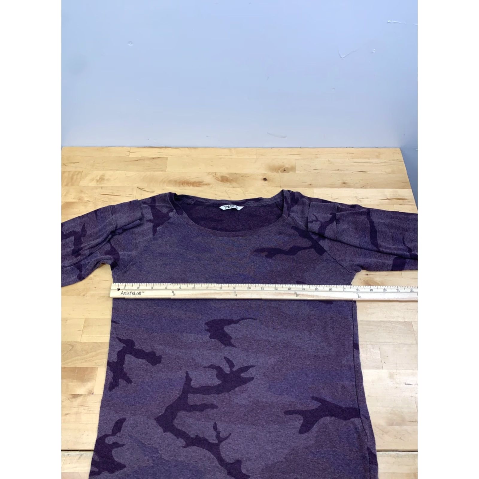 TNA TNA Purple Camo Long Sleeve Top Women XS Pullover Crew Neck Casual Shirt 12872 Size XS / US 0-2 / IT 36-38 - 4 Thumbnail
