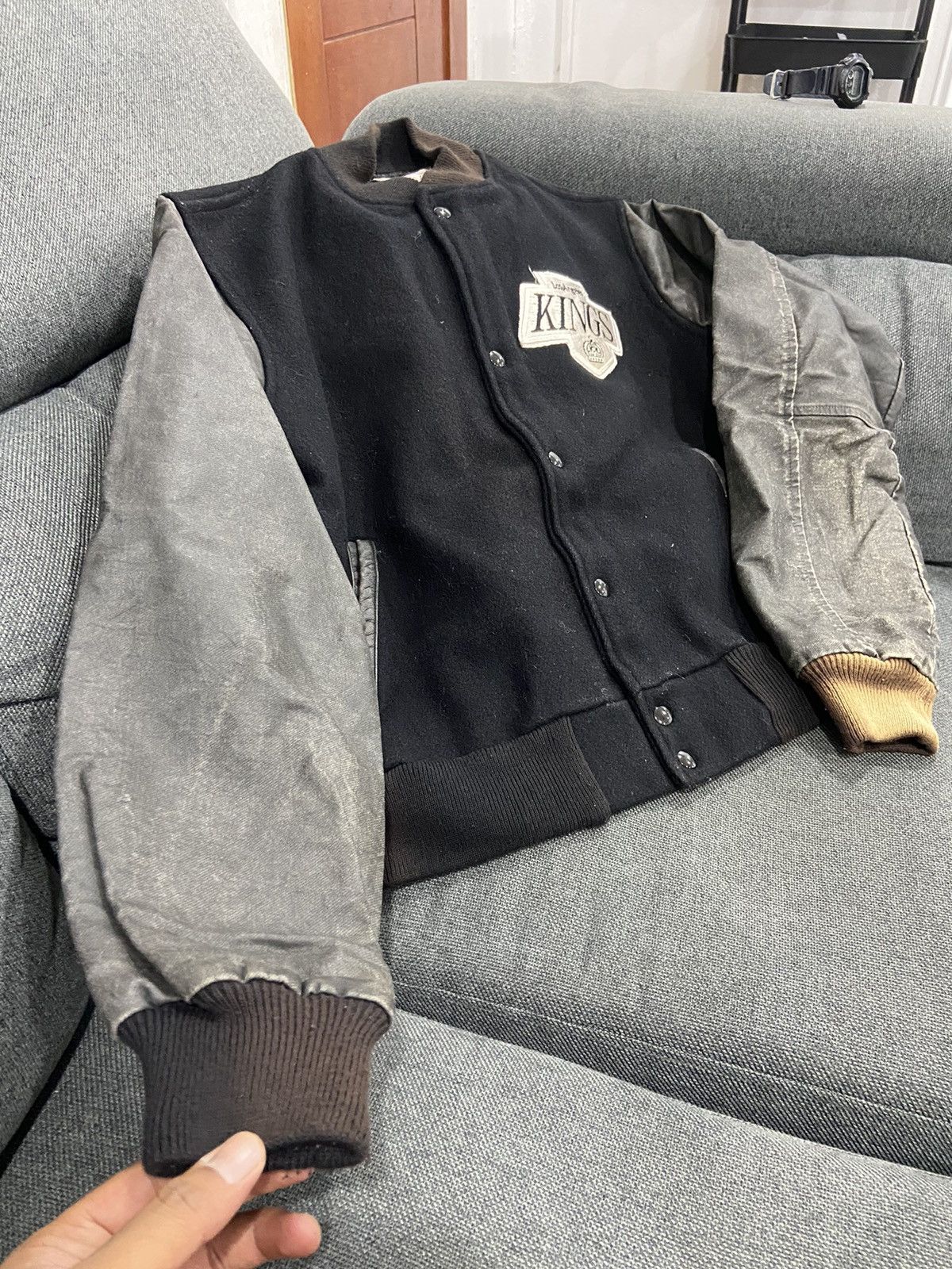 NHL × Vintage Distress Vtg Kings Los Angeles Snap Button Bomber Jacket Size US M / EU 48-50 / 2 - 5 Thumbnail