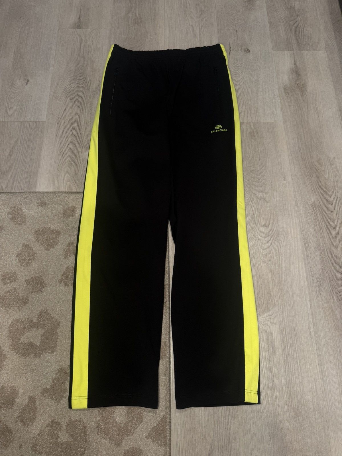 f/w 2019 nwt bb neon side seam track sweatpants!!