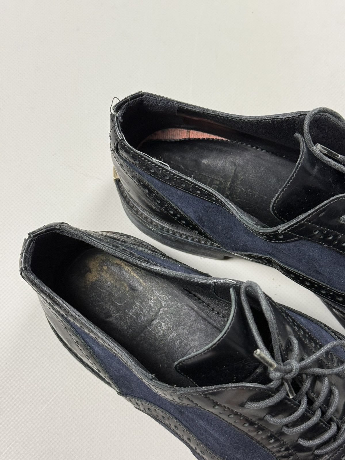 Burberry Burberry Ladies Leather Brogue Formal Shoes Size 38 / US 8 Size US 8 / IT 38 - 23 Thumbnail