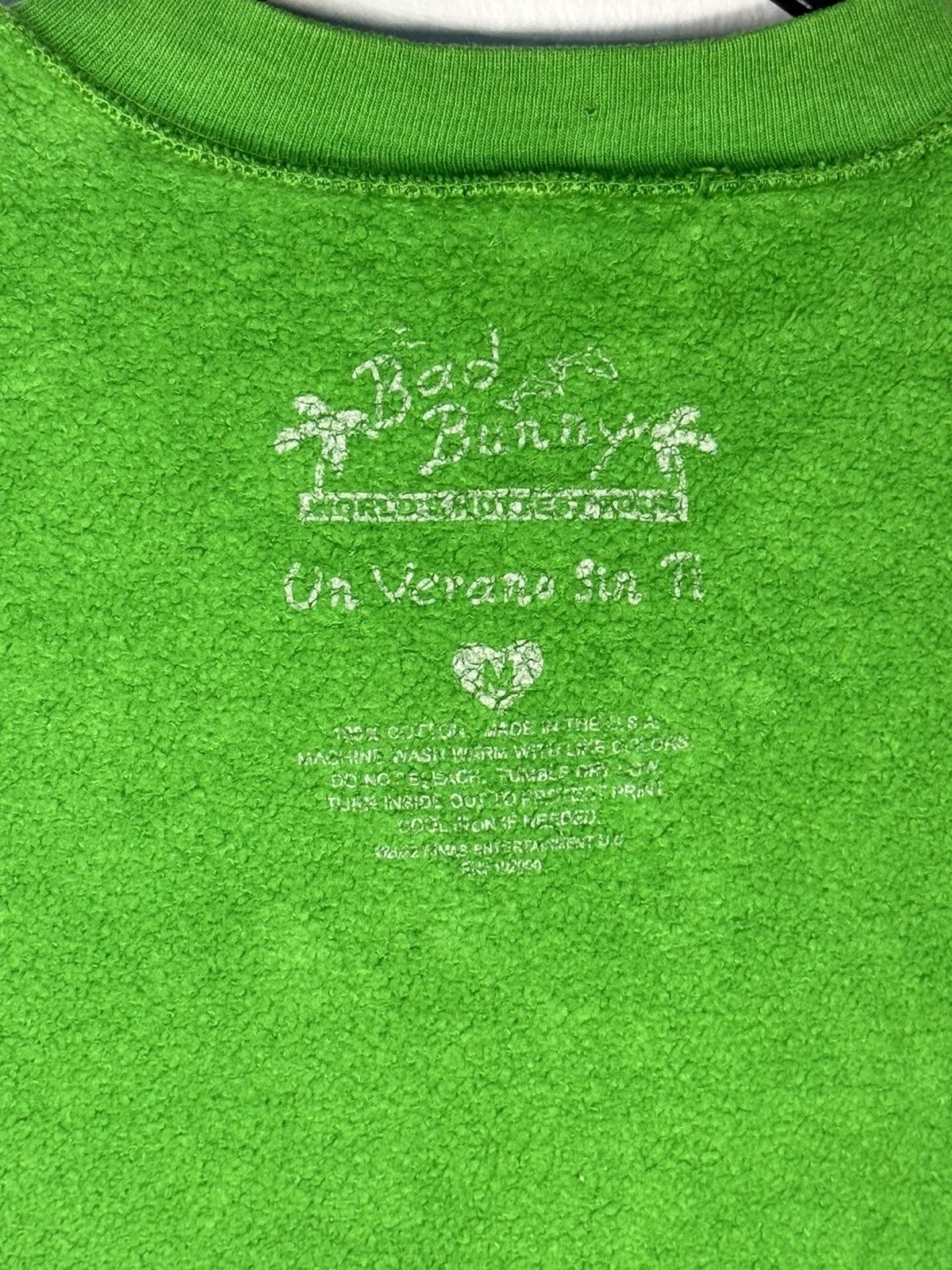 Band Tees × Vintage Bad Bunny 2012 Un Verano Sin Ti Worlds Hottest Tour Crewneck Size US M / EU 48-50 / 2 - 6 Thumbnail