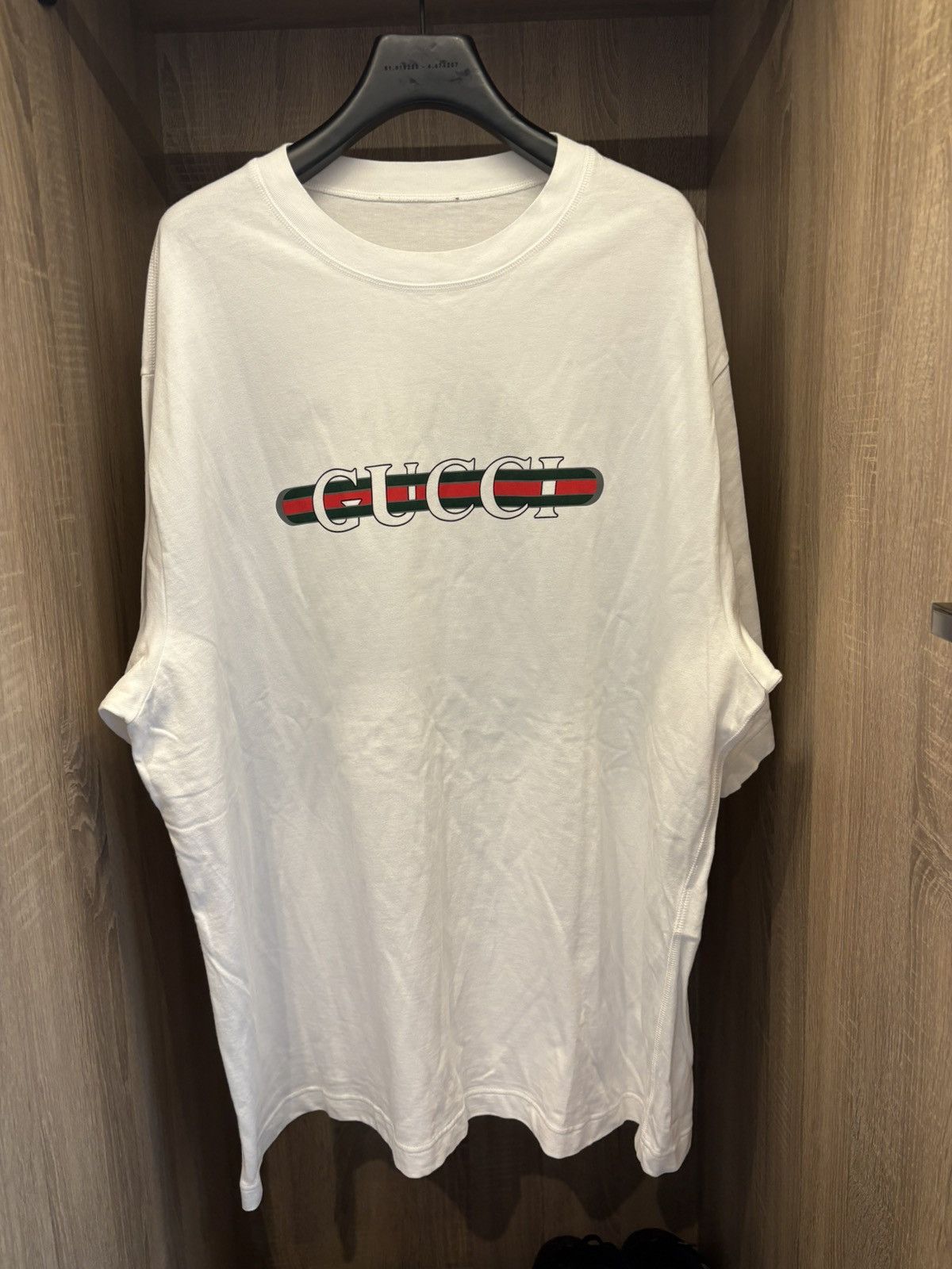 Gucci GUCCI WHITE LOGO TEE Size US XXL / EU 58 / 5 - 1 Thumbnail
