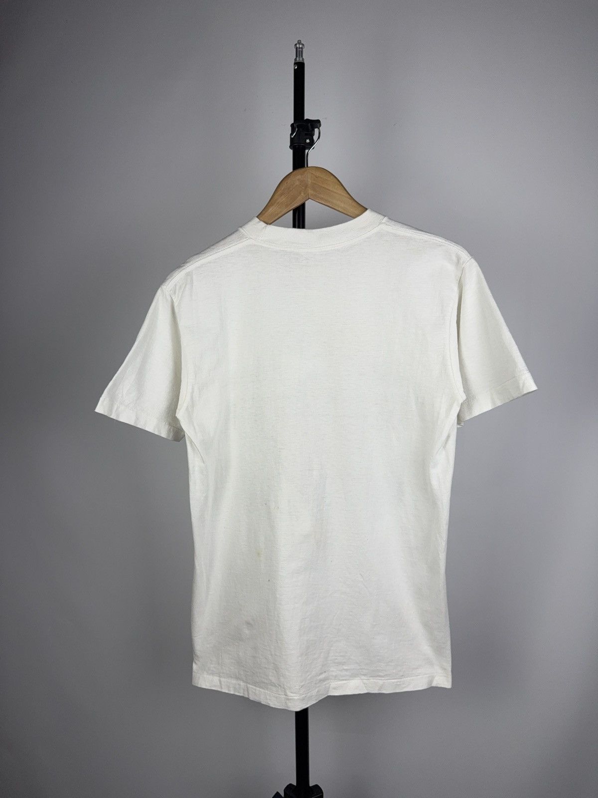 Vintage Vintage 90s Big Logo USA Native Eagle Y2K Animal Tee Shirt Size US M / EU 48-50 / 2 - 7 Thumbnail