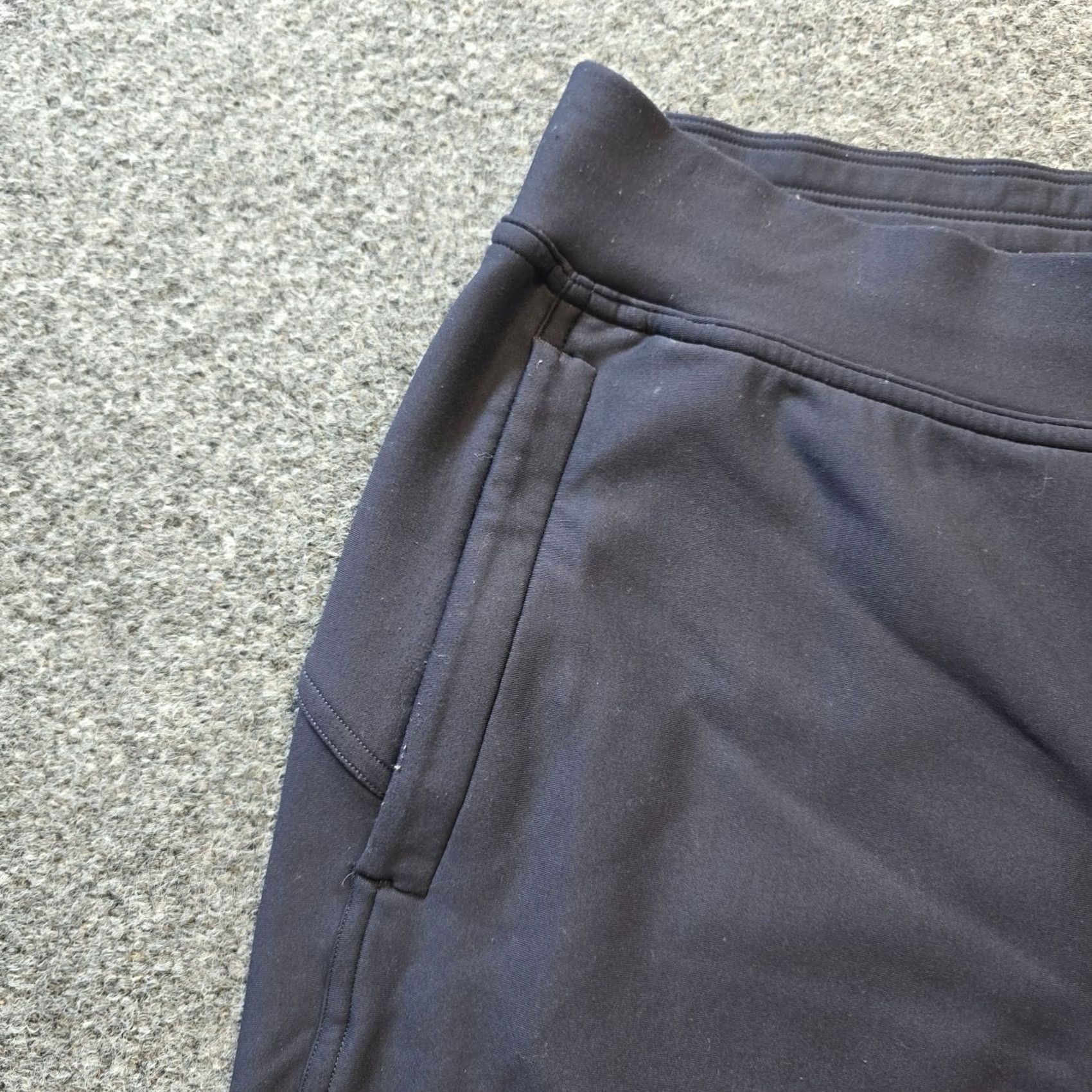 Lululemon Lululemon Pants Womens 6 Black Adapted State High Rise Jogger Pockets Casual Size 28" / US 6 / IT 42 - 3 Thumbnail