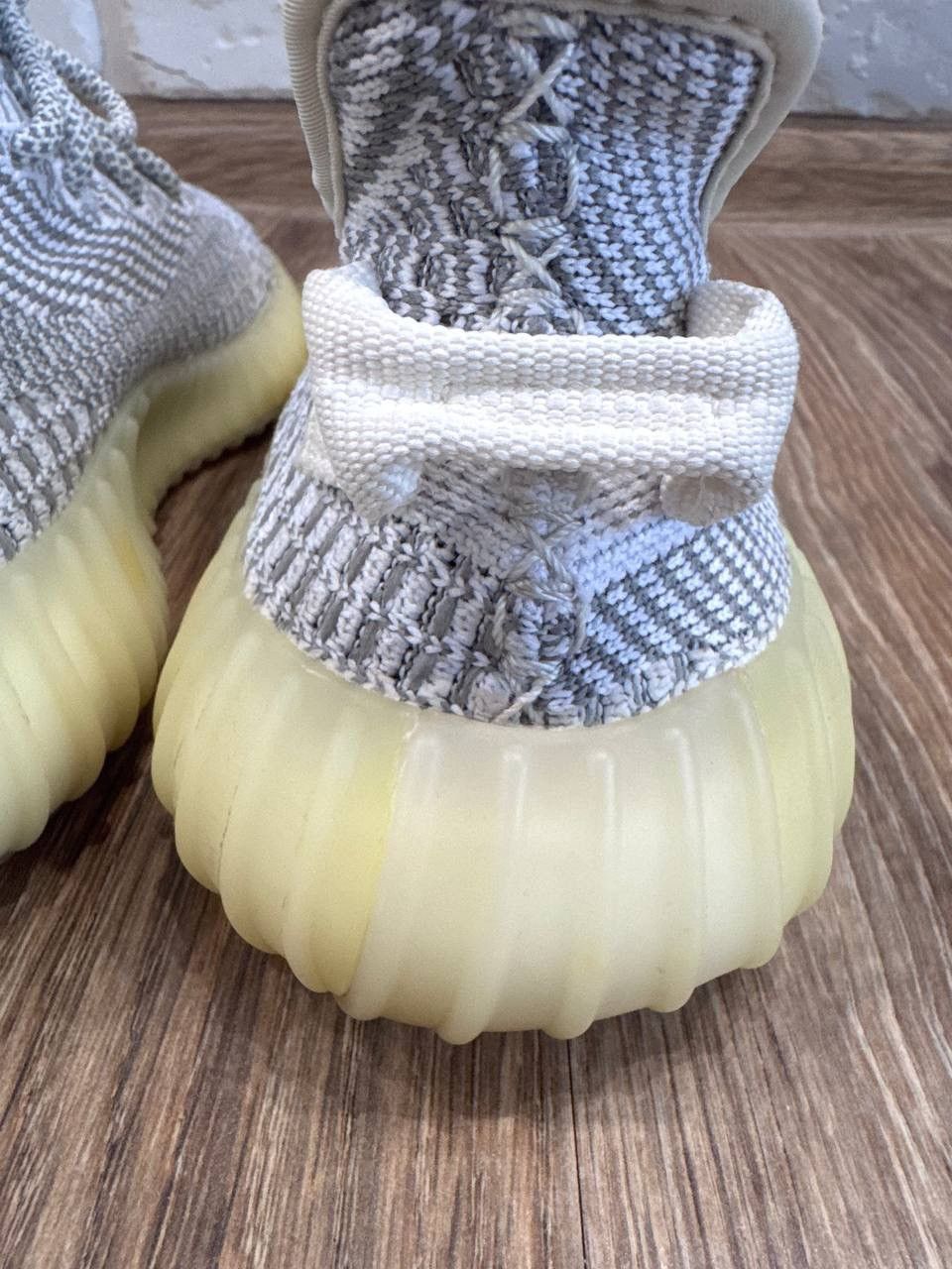 Adidas ADIDAS YEEZY BOOST 350 V2 STATIC REFLECTIVE Size US 5.5 / EU 38 - 11 Thumbnail