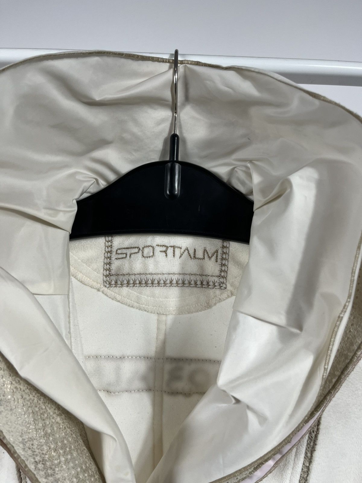 Sportalm Kitzbuhel Sportalm Cream Hooded Jacket With Embroidery Size 36 Size S / US 4 / IT 40 - 4 Thumbnail